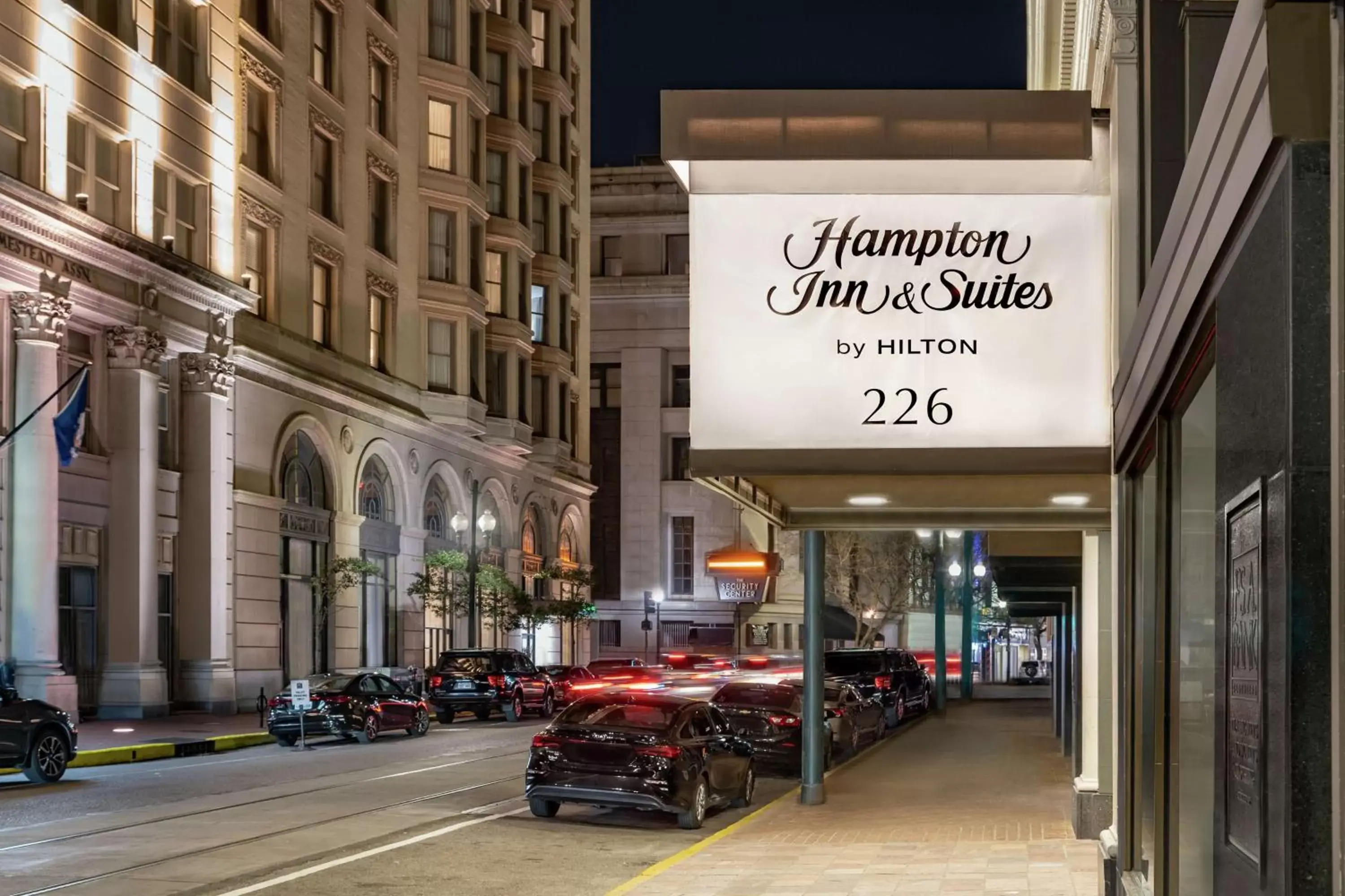 Property building in Hampton Inn Downtown / French Quarter Area