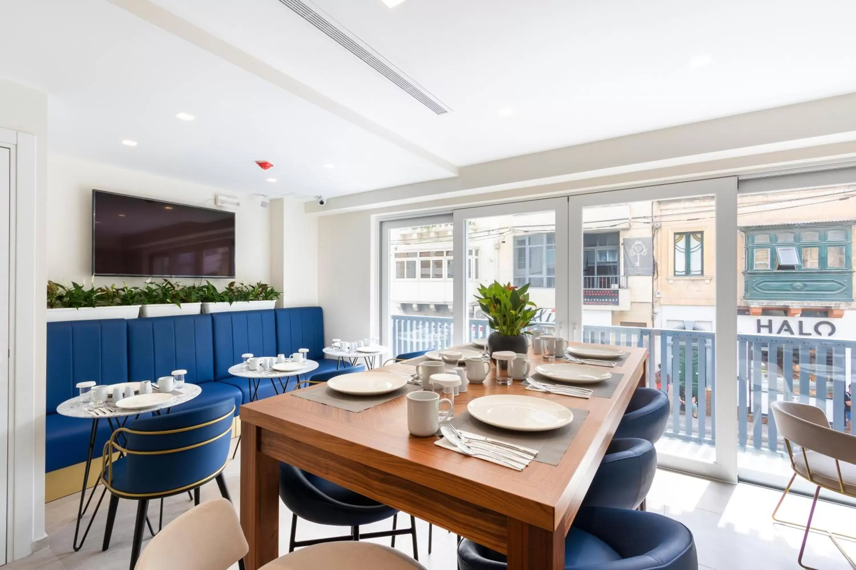 Restaurant/places to eat in The G Hotel by JL Restaurant/places to eat in The G Hotel by JL