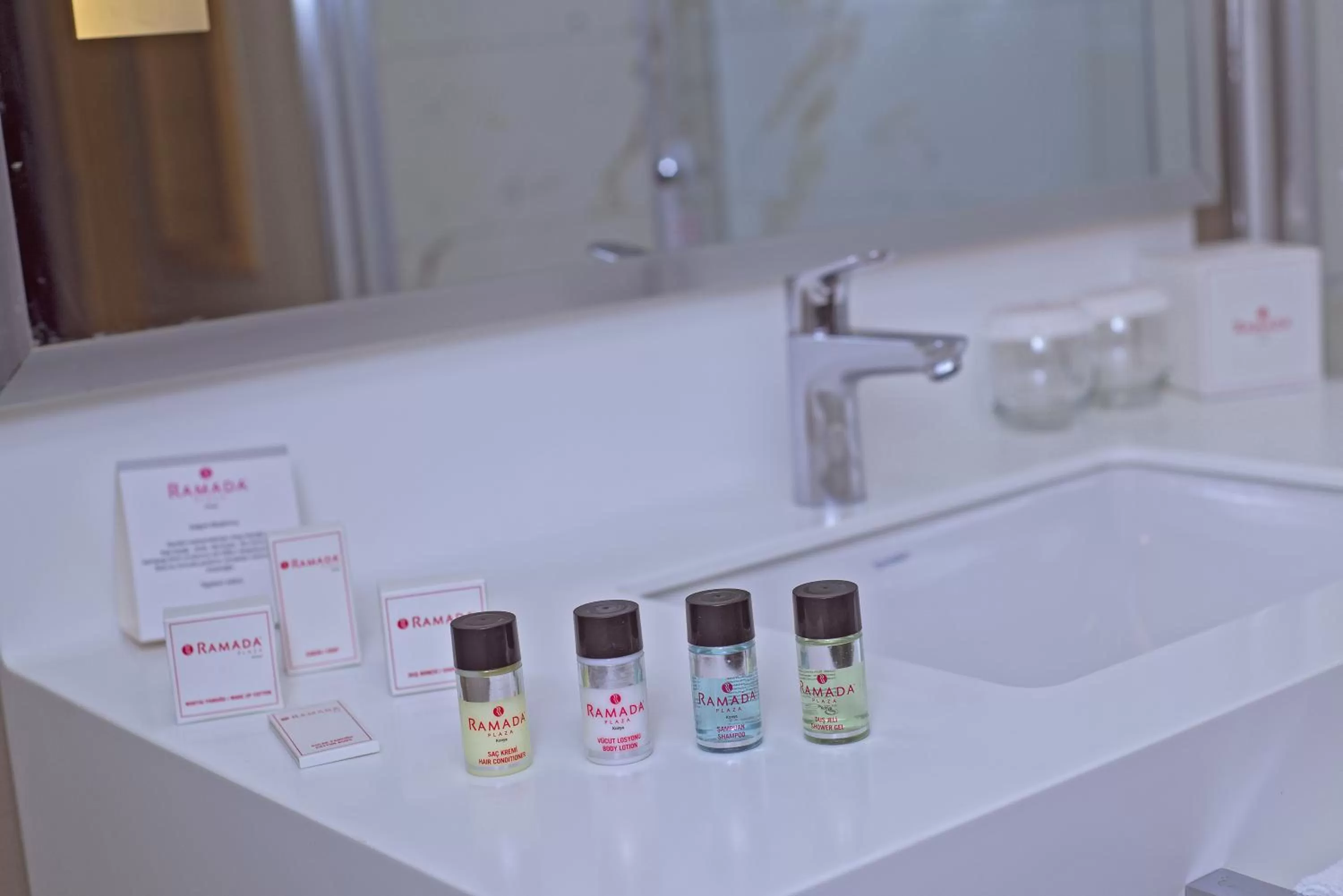 Bathroom in Ramada Plaza By Wyndham Konya