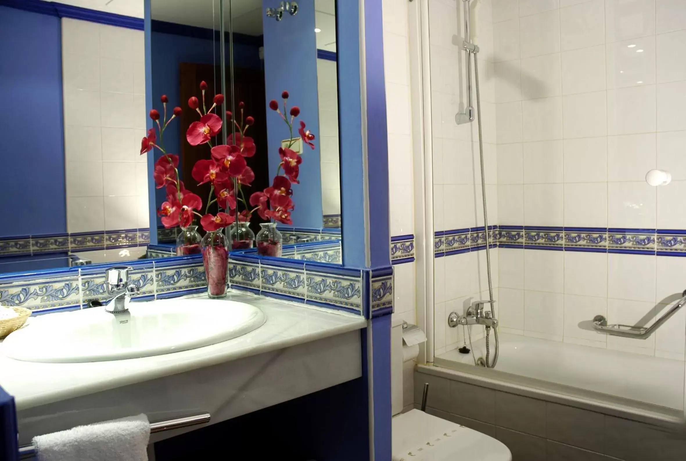 Bathroom in Hotel Casona de la Reyna