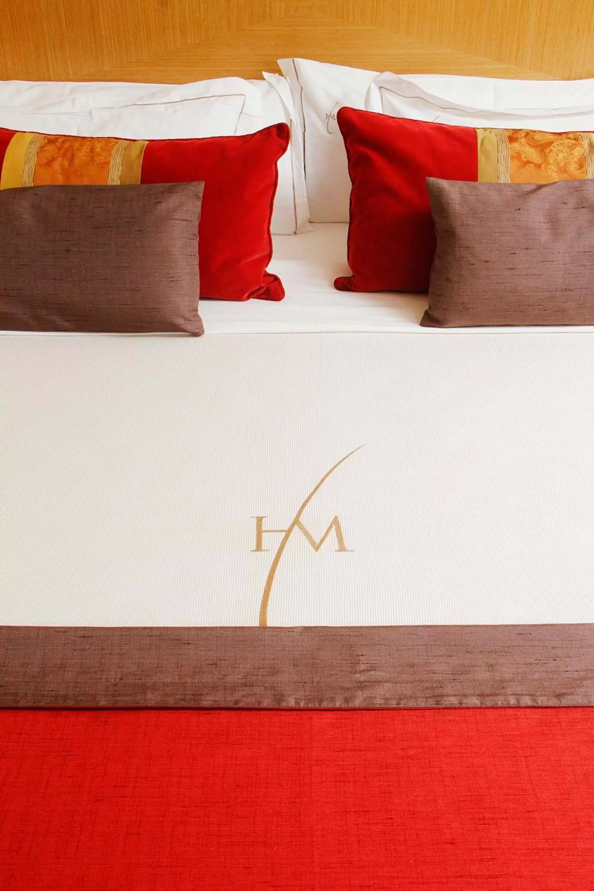 Bed in Hotel Cascais Miragem Health & Spa