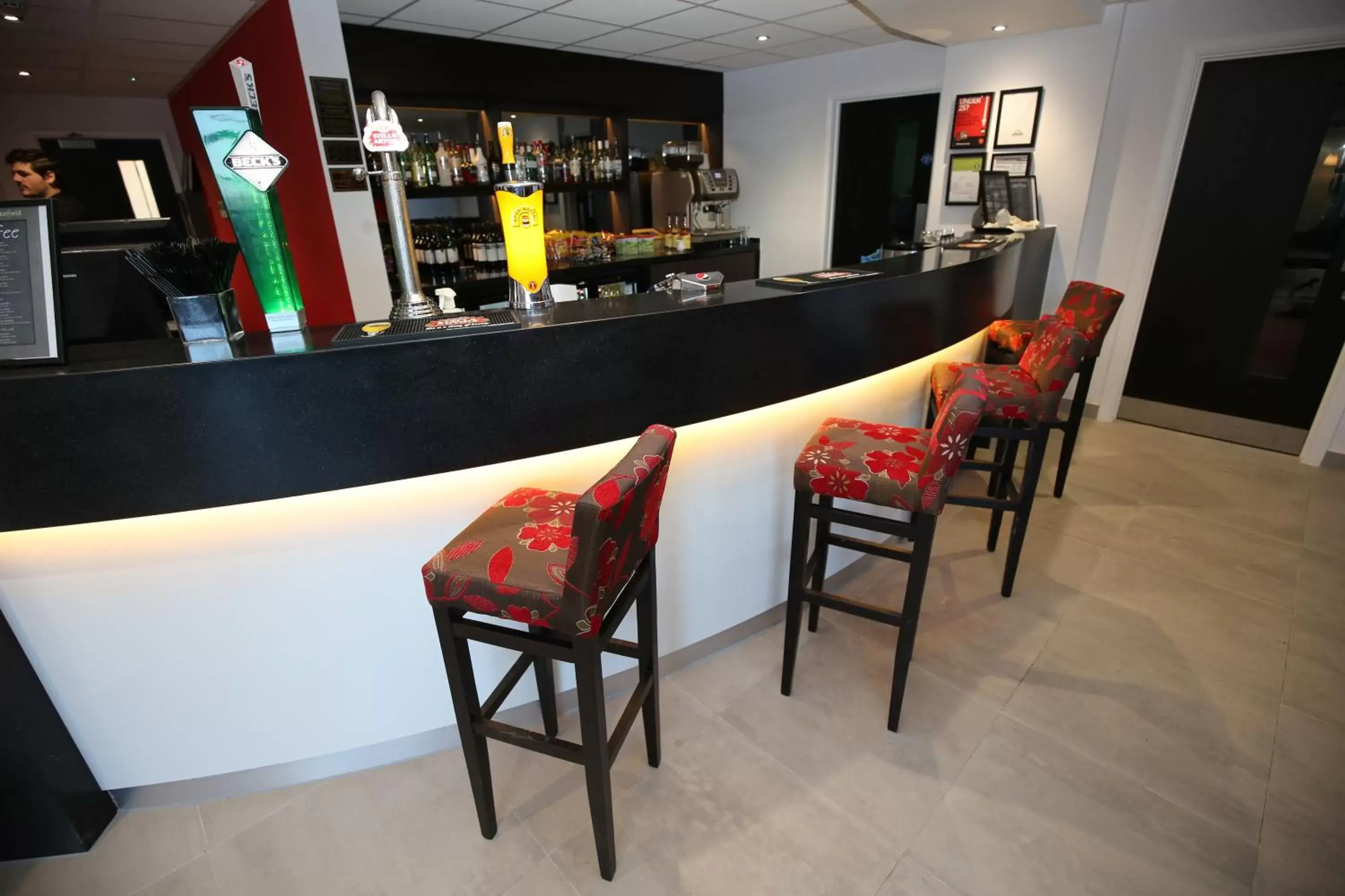 Lounge or bar, Lounge/Bar in Ramada Wakefield