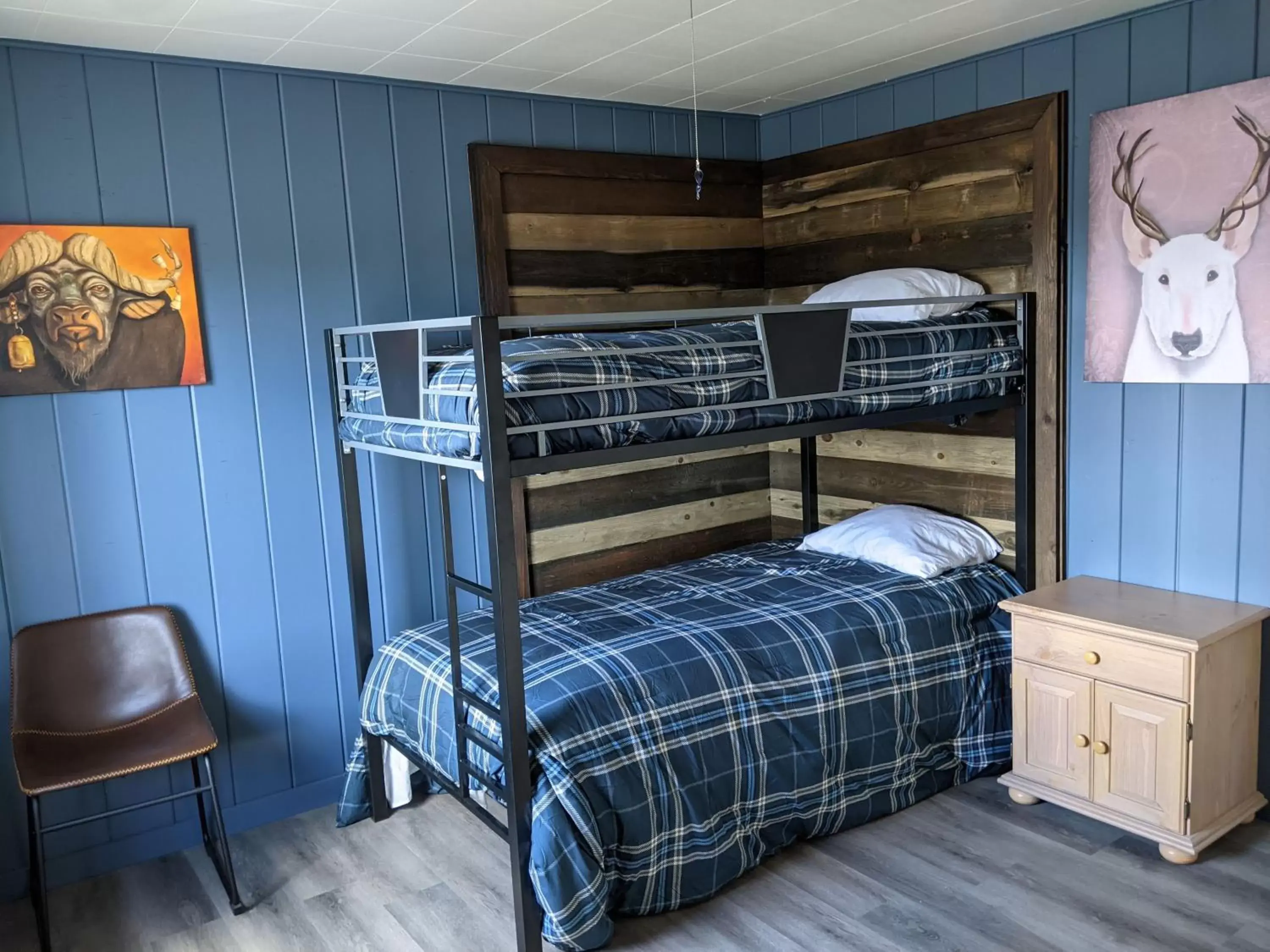 Bunk Bed in Slackwater Inn