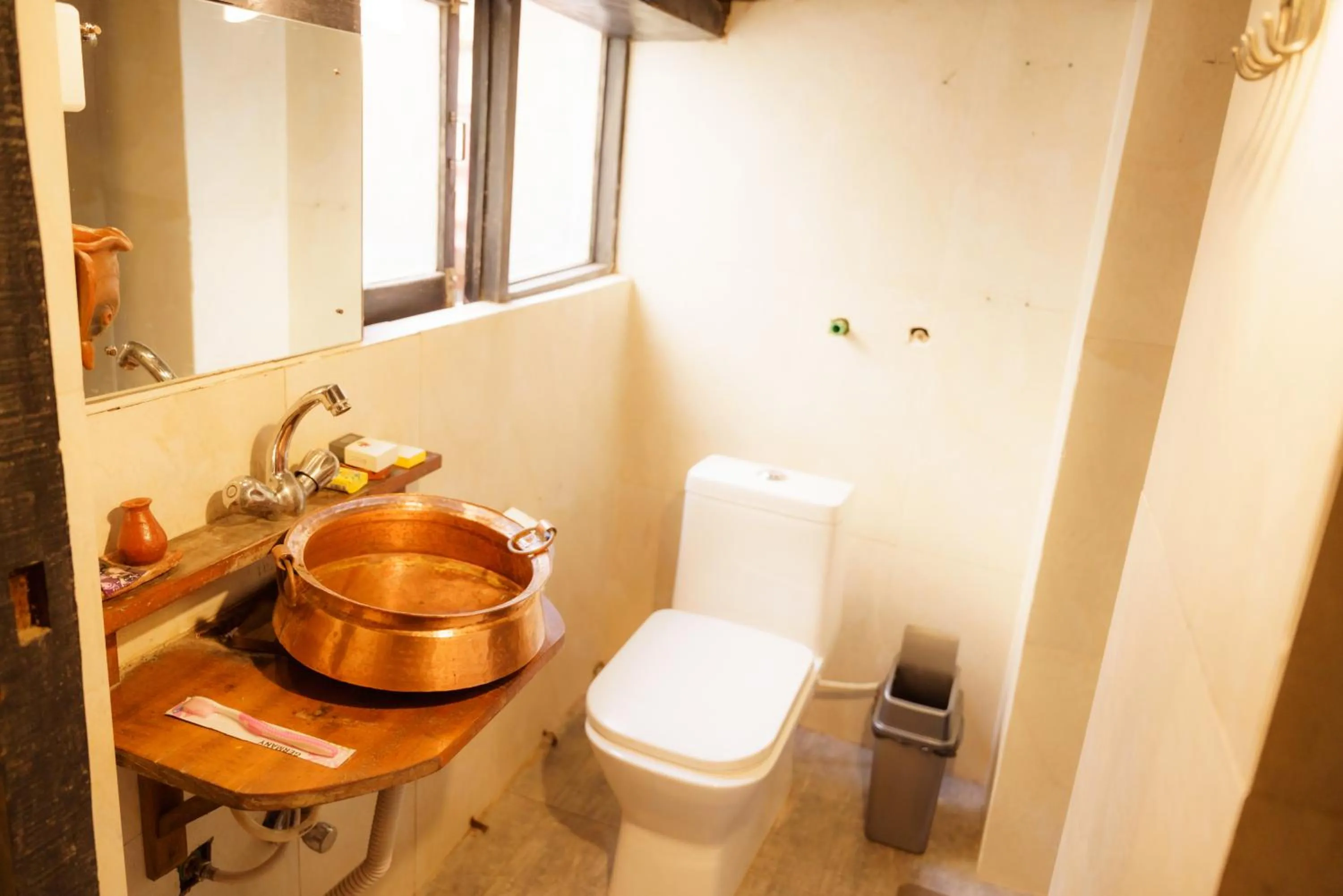 Toilet in Hira Guest House