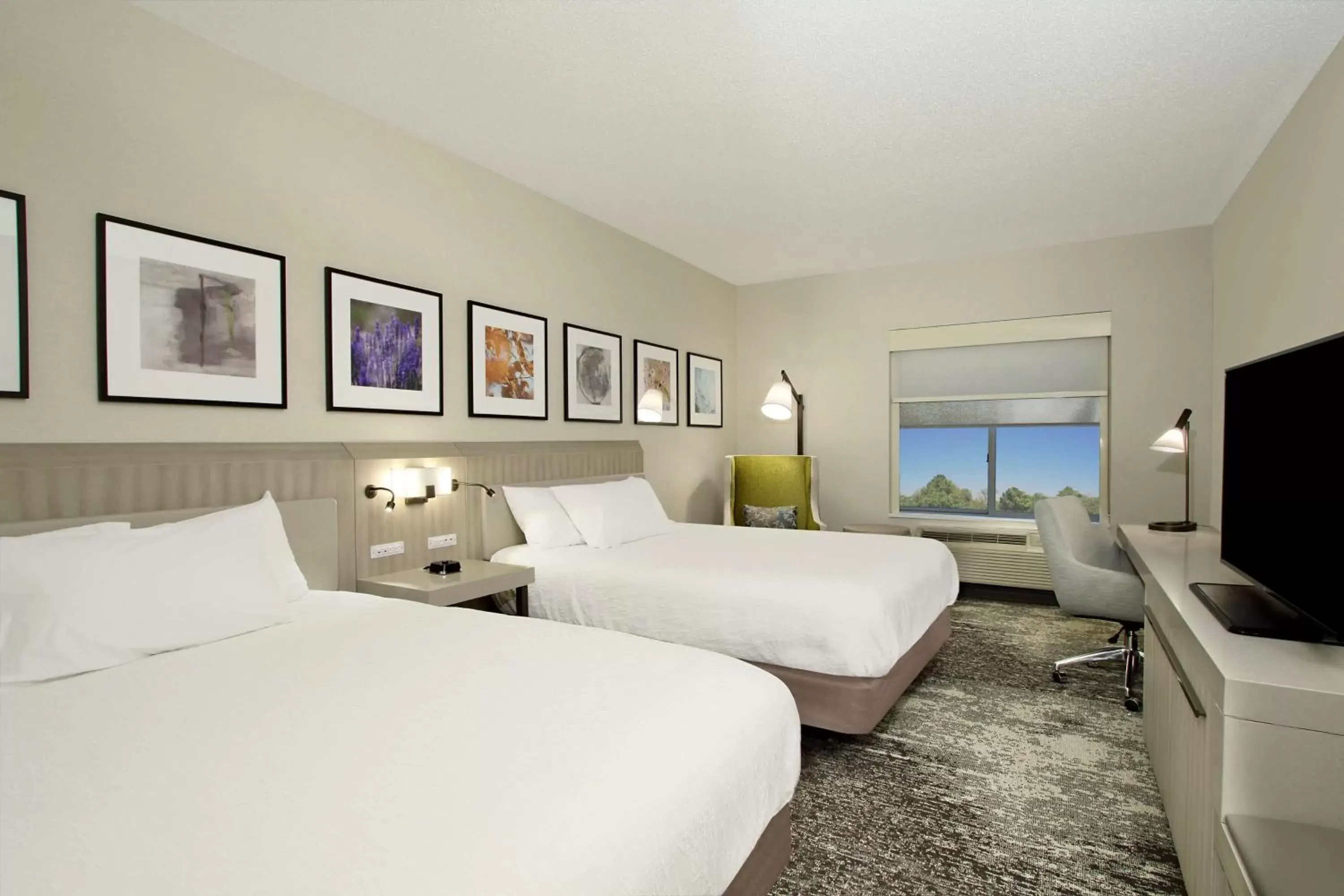 Bedroom, Bed in Hilton Garden Inn Columbus-University Area