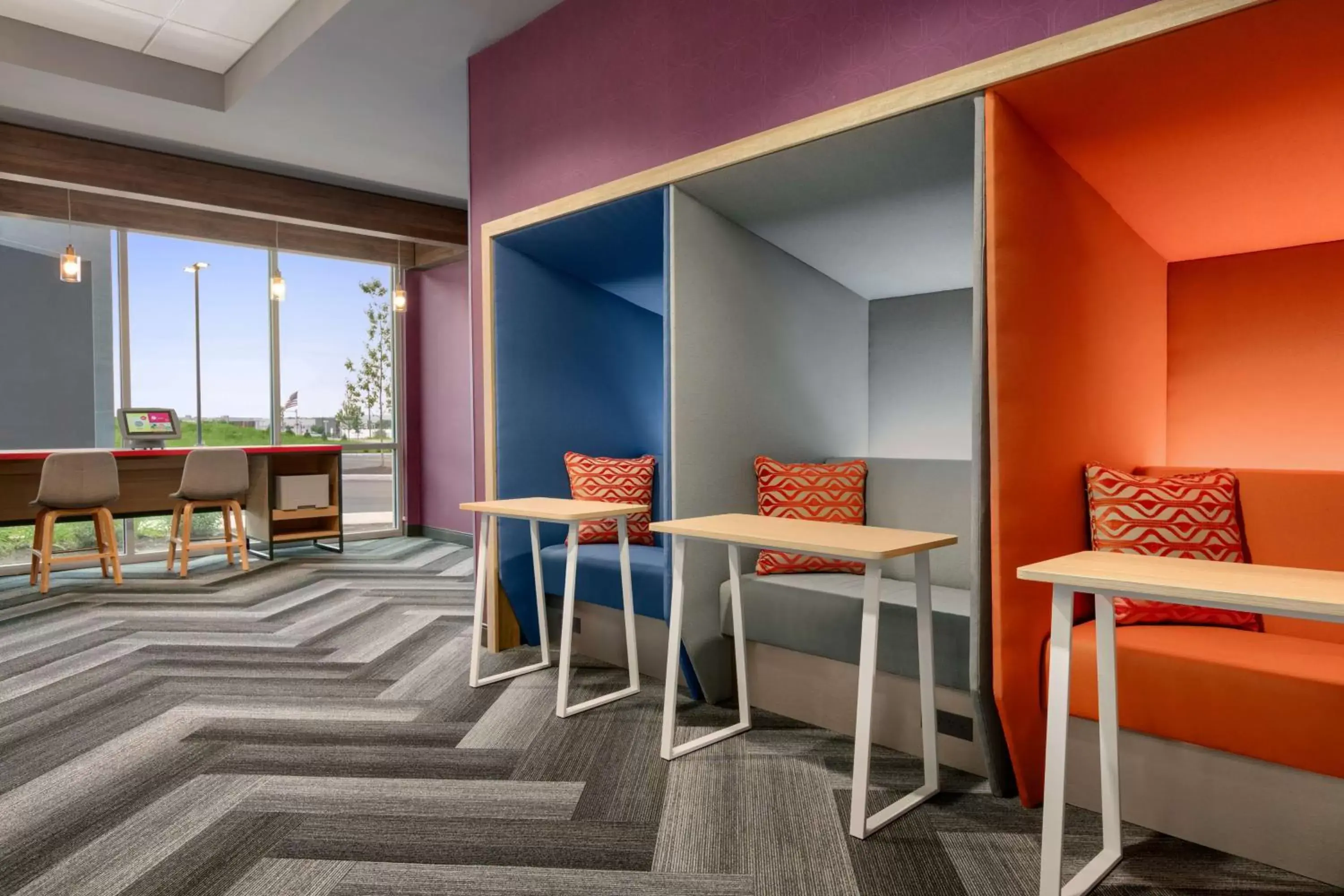 Lobby or reception in Tru By Hilton Easton Lobby or reception in Tru By Hilton Easton