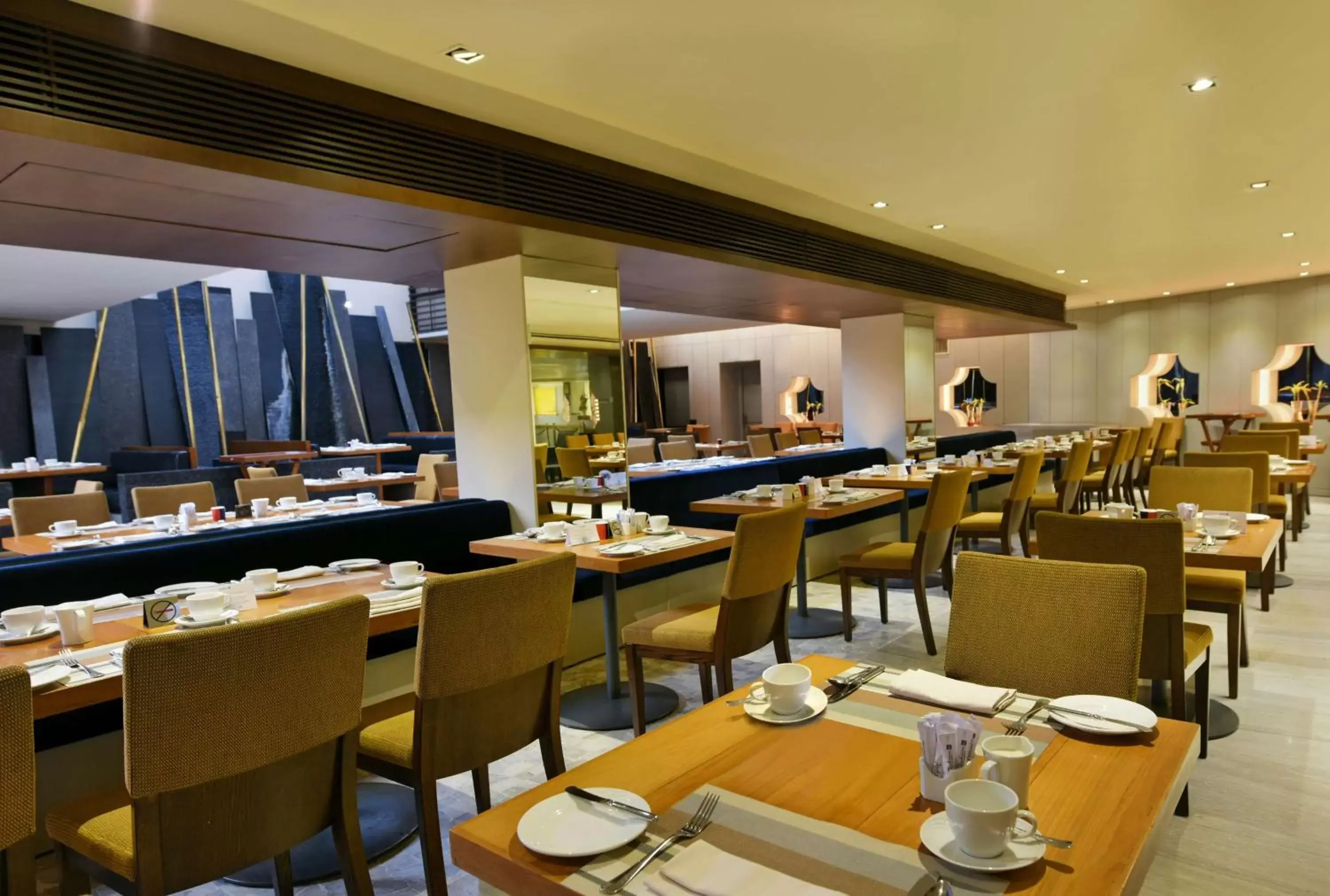 Restaurant/places to eat in Radisson Blu Dhaka Water Garden Restaurant/places to eat in Radisson Blu Dhaka Water Garden