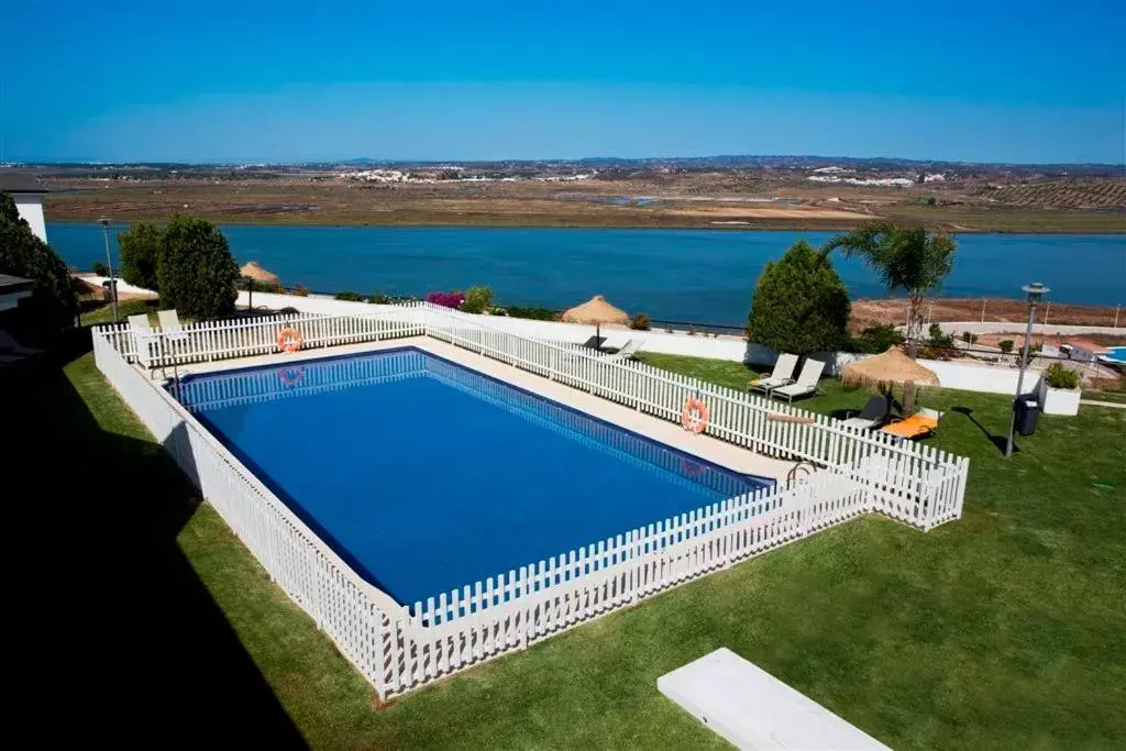 Pool view, Swimming Pool in Parador de Ayamonte