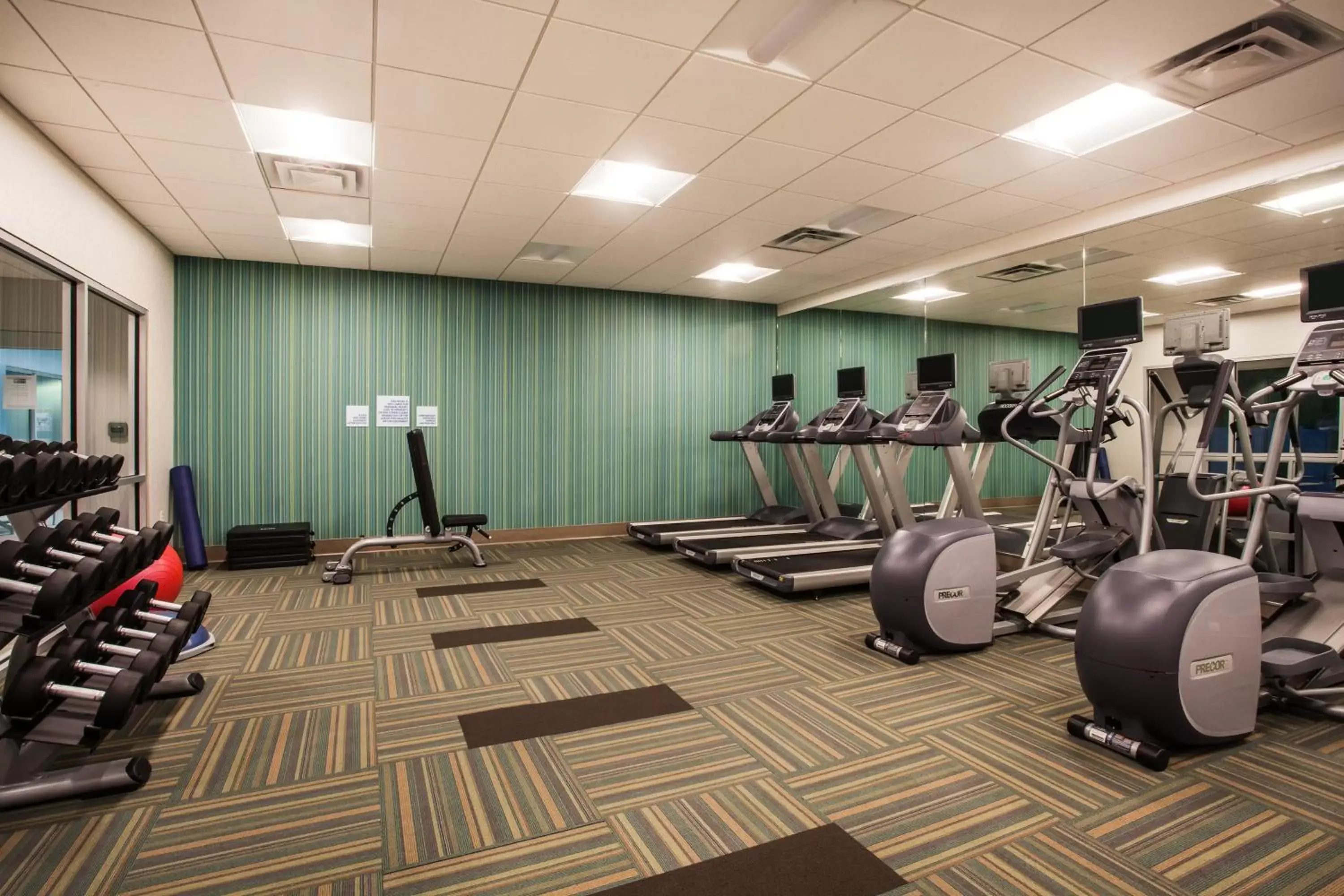Fitness centre/facilities, Fitness Center/Facilities in Holiday Inn Express Queensbury-Lake George Area, an IHG Hotel