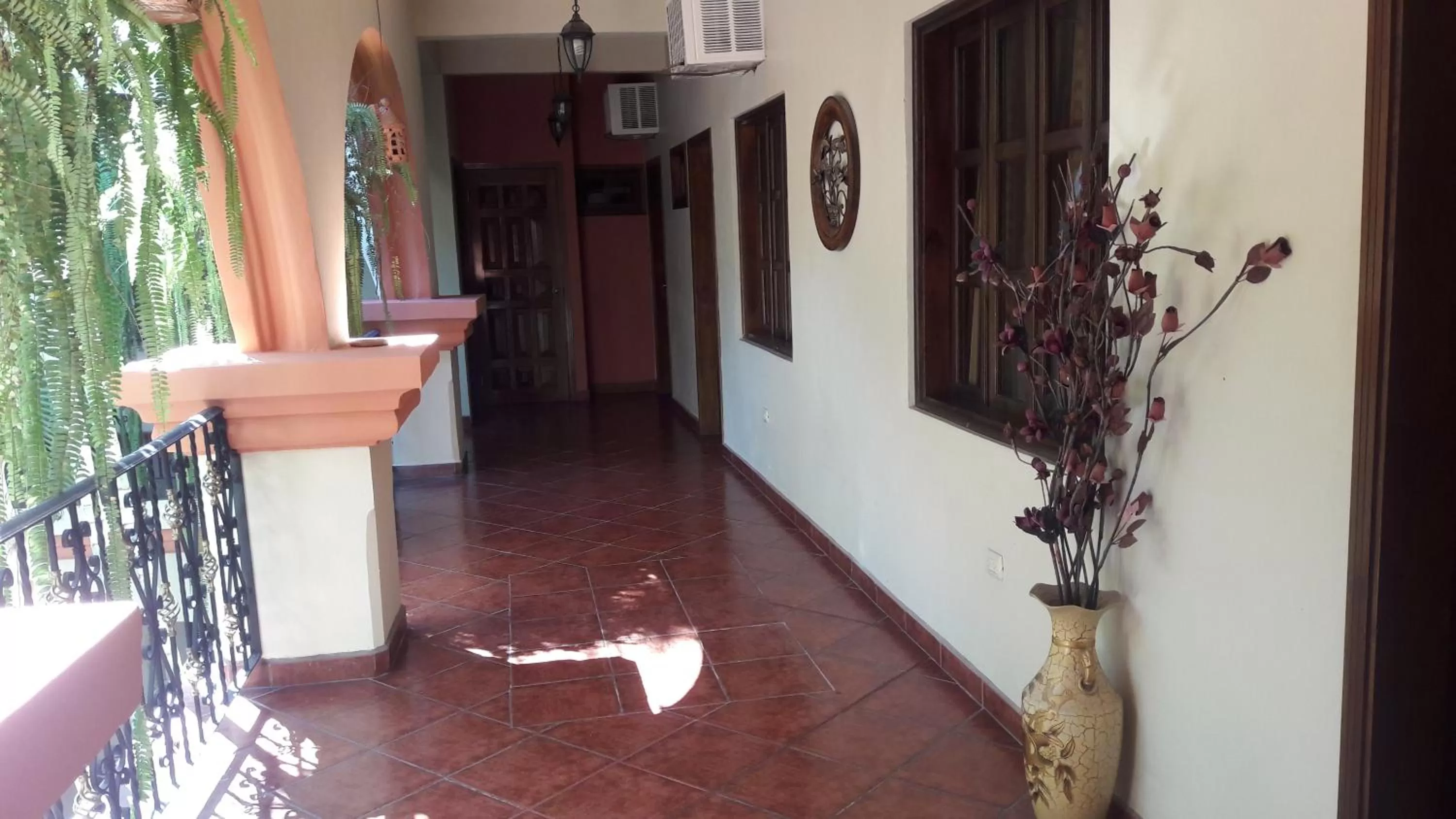 Day in Hotel Acropolis Maya