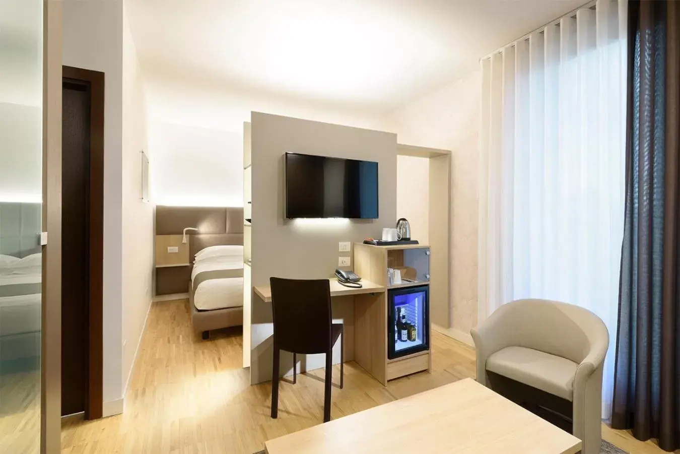 Junior Suite - single occupancy in GHV Hotel Junior Suite - single occupancy in GHV Hotel