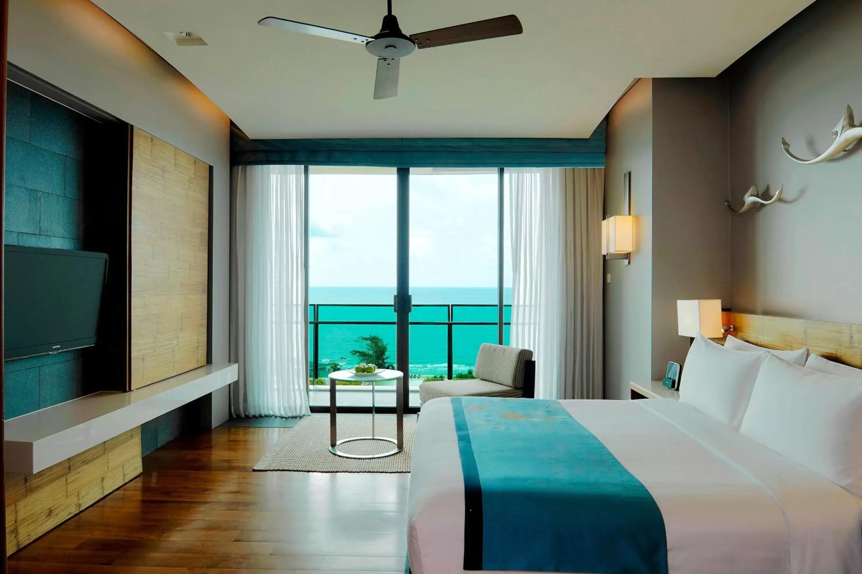 Bedroom in Rayong Marriott Resort & Spa