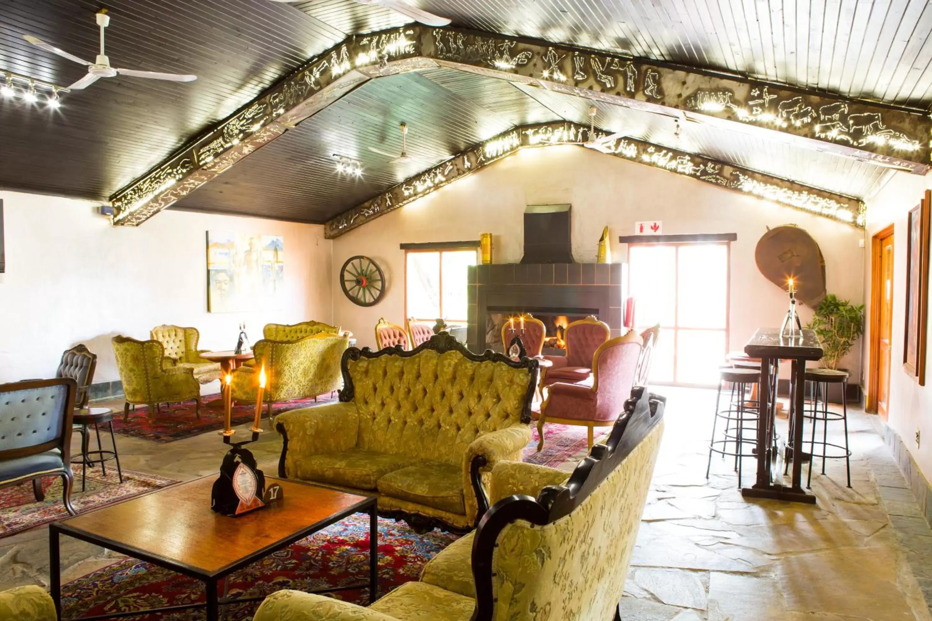 Lounge or bar in Misty Hills Country Hotel, Conference Centre & Spa Lounge or bar in Misty Hills Country Hotel, Conference Centre & Spa