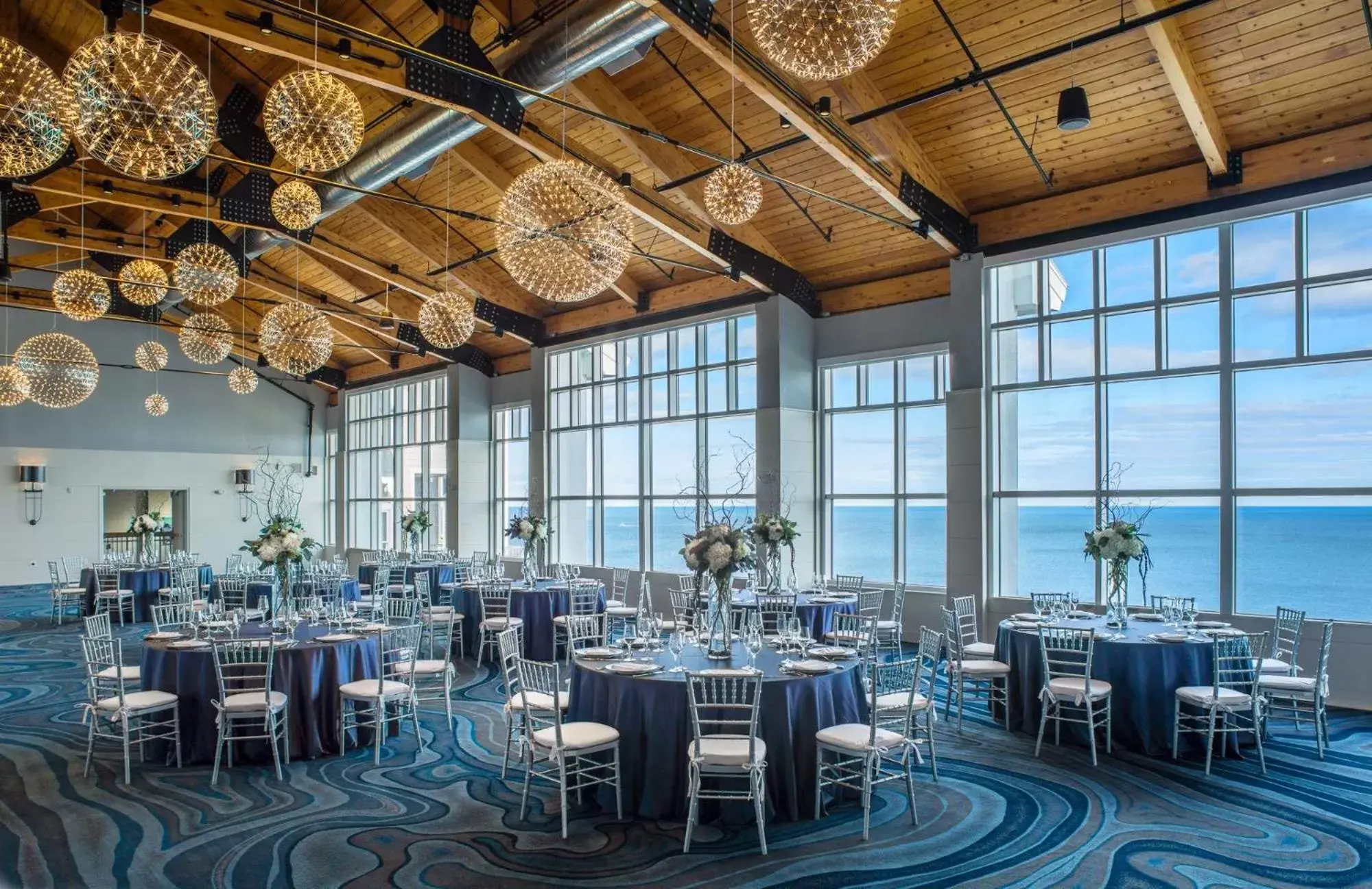 Banquet/Function facilities, Restaurant/Places to Eat in Cliff House Maine