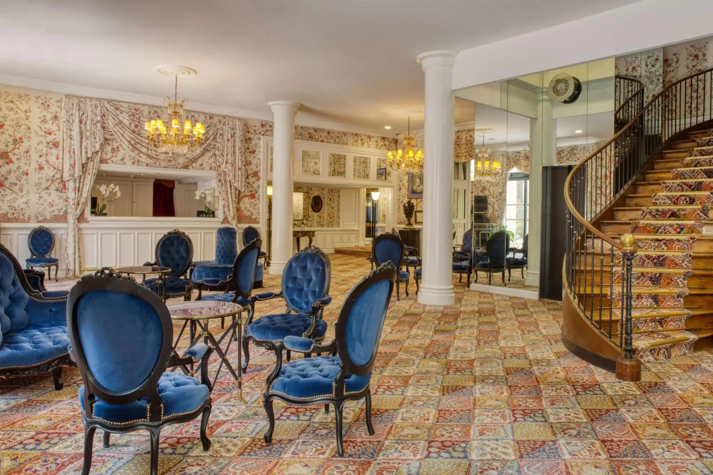 Lobby or reception in Grand Hotel de l'Opera - BW Premier Collection