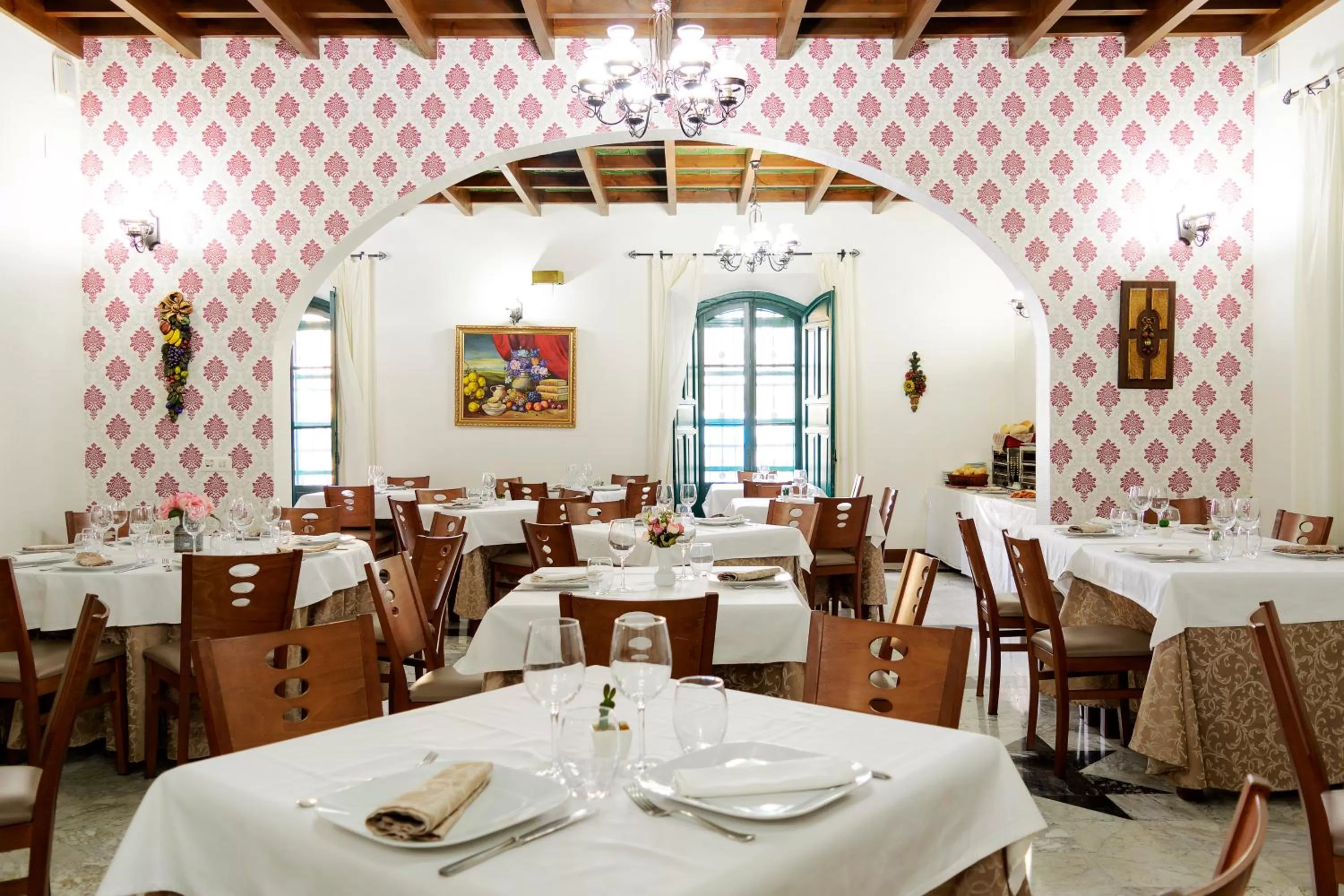 Restaurant/places to eat in Hospedium Hotel Rural Soterraña