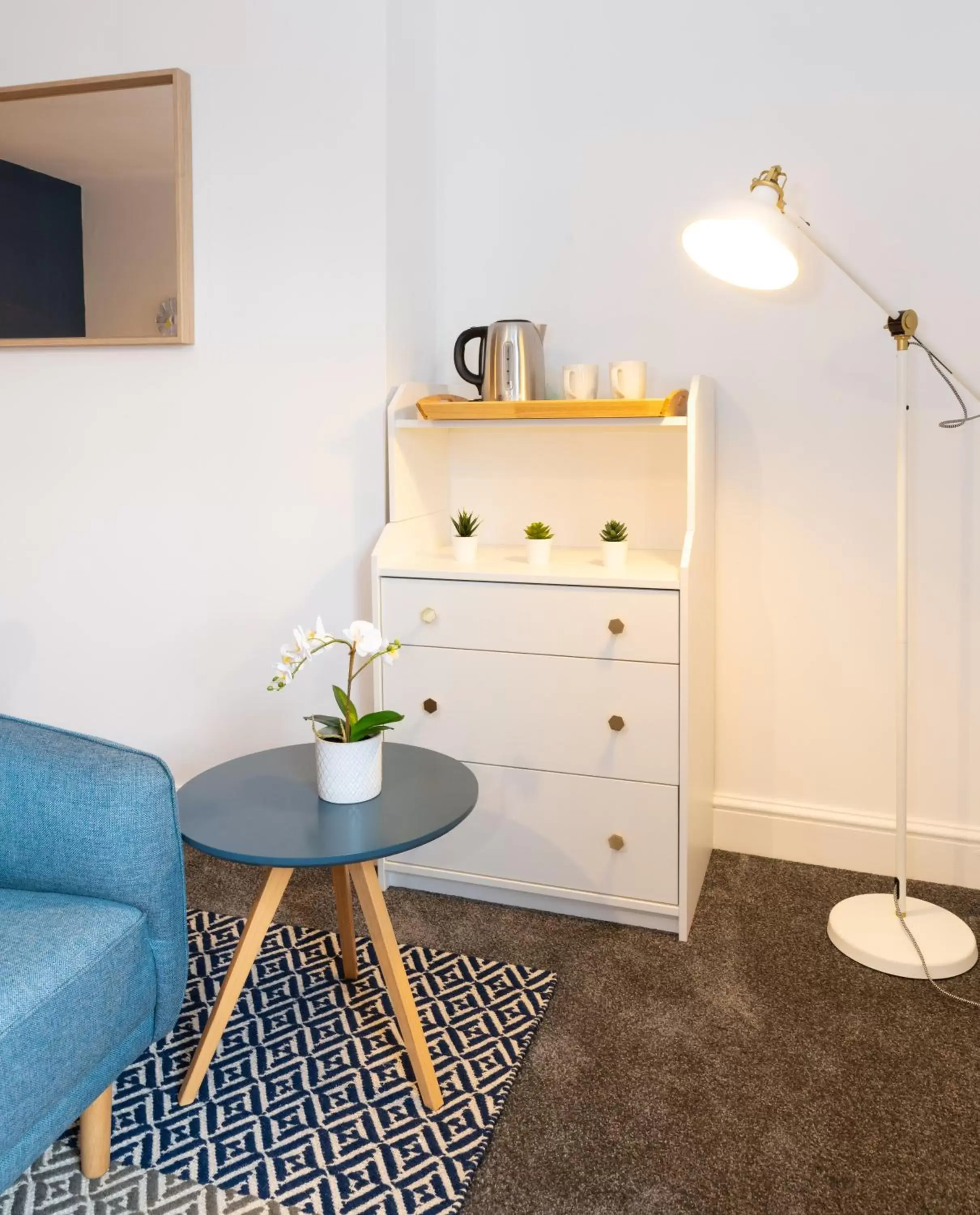 Bedroom, Seating Area in BrickSage Rooms, King's Lynn South Gate