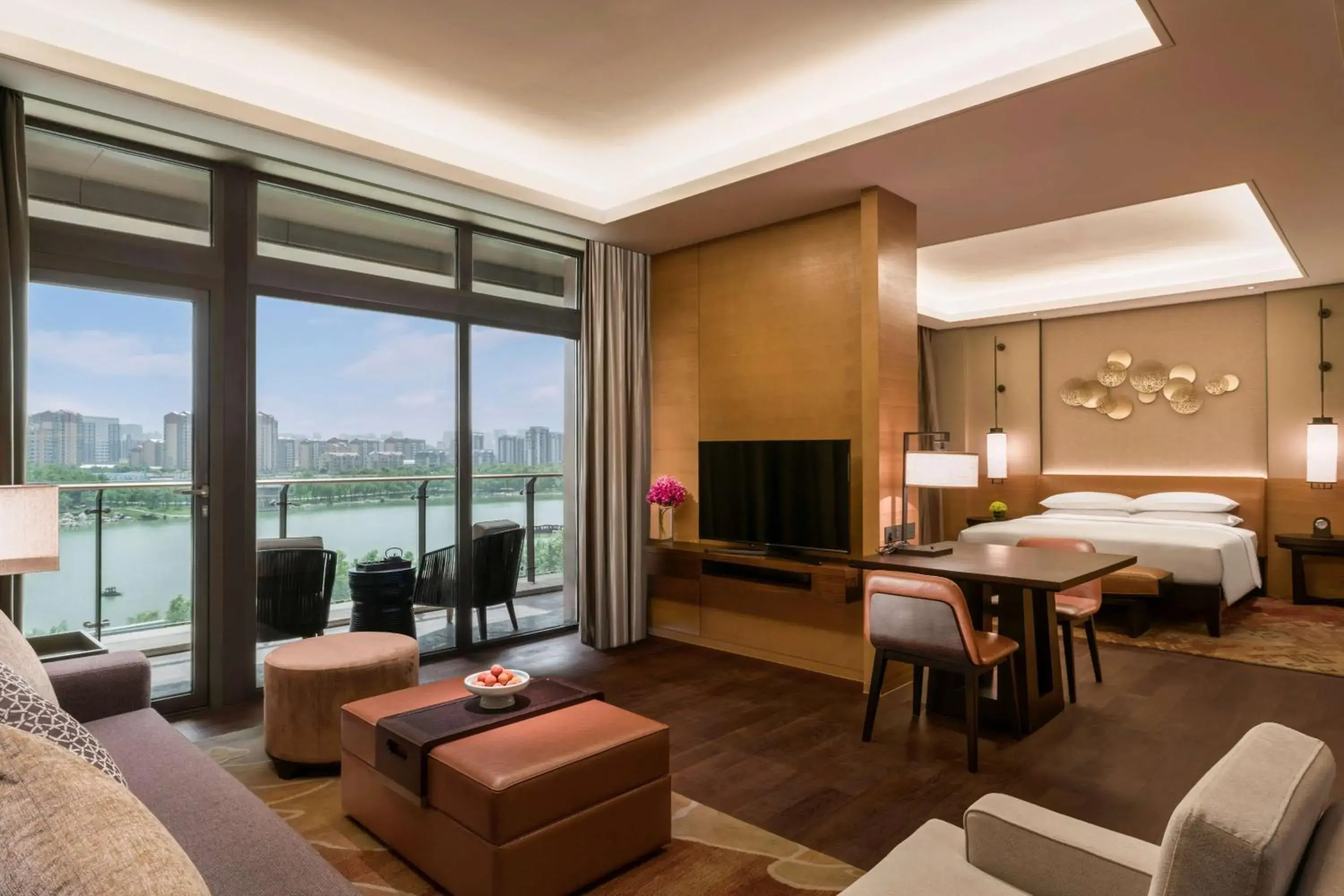 Photo of the whole room, Bed in Hyatt Regency Xi'an Photo of the whole room, Bed in Hyatt Regency Xi'an