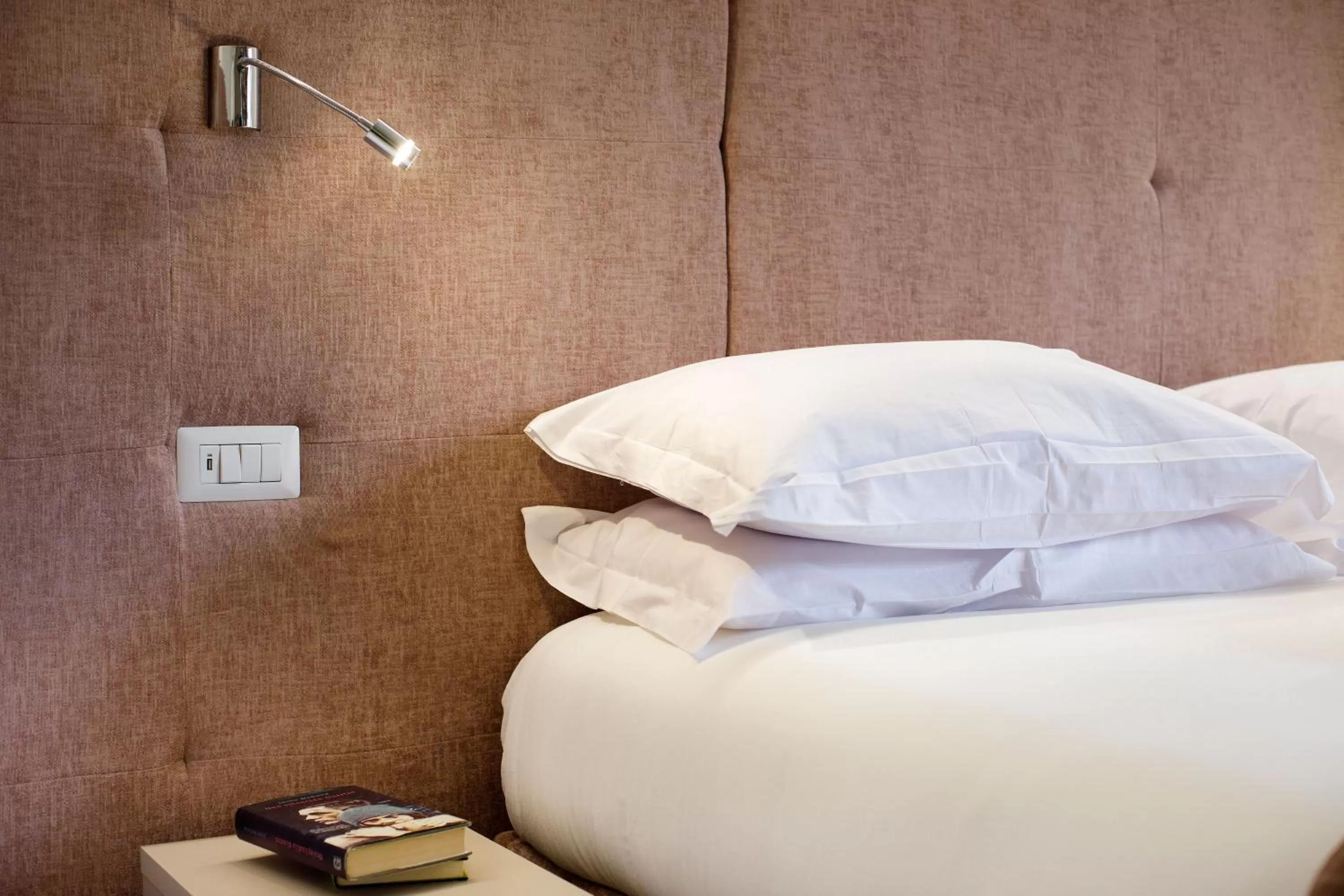 Bed in Le Muse Suite