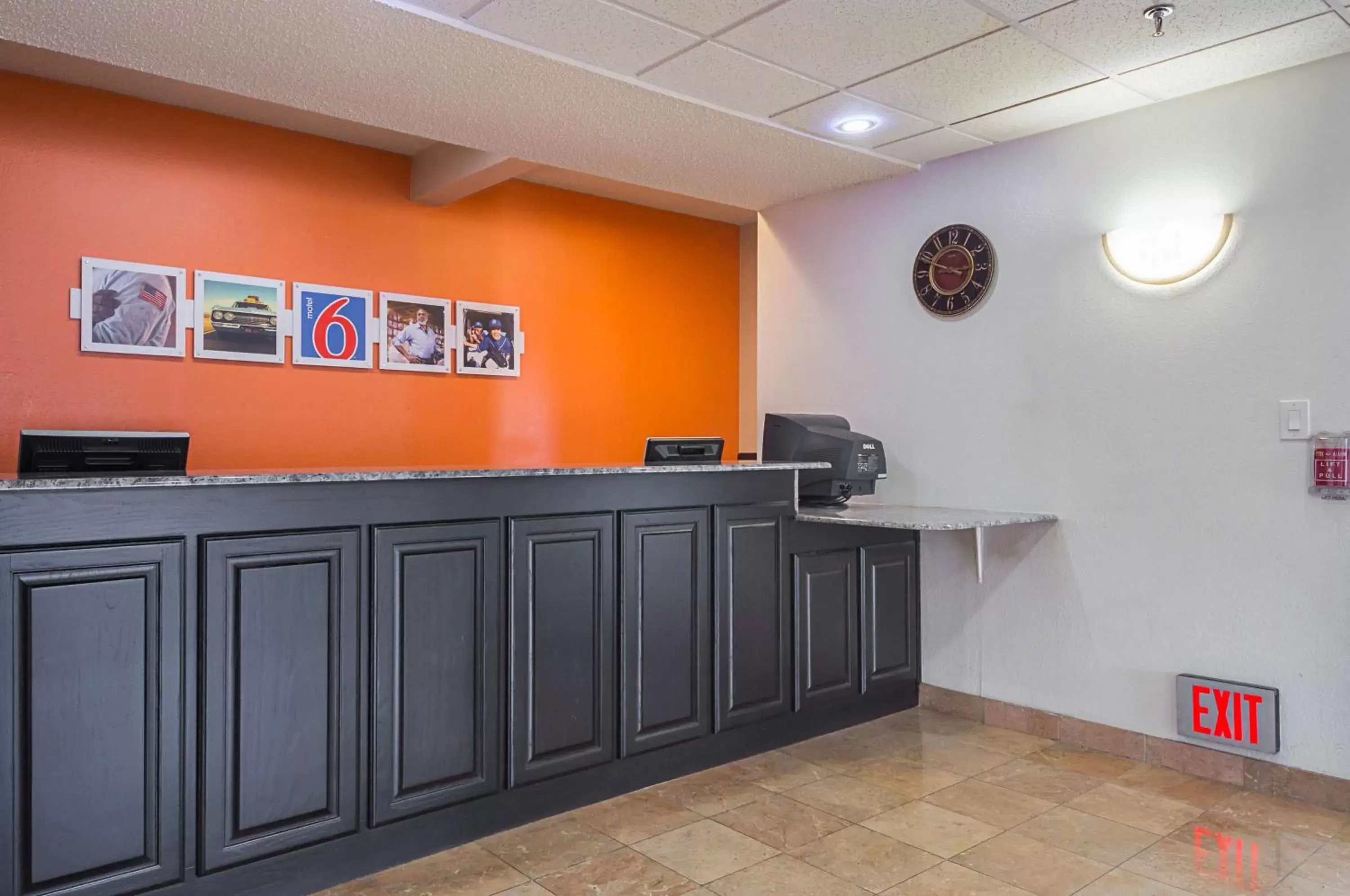 Property logo or sign, Lobby/Reception in Motel 6 Dallas – Irving DFW Airport South