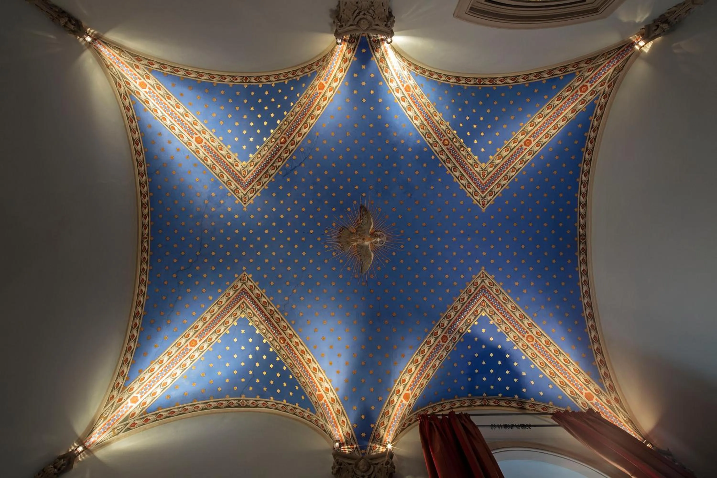 Decorative detail in Al Palazzo del Marchese di Camugliano Residenza d'Epoca