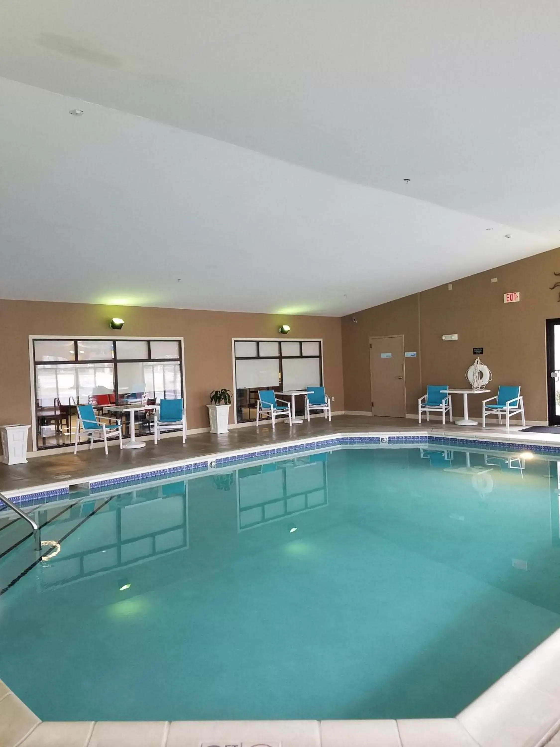 Swimming Pool in Holiday Inn Express Hotel & Suites Kingsport-Meadowview I-26, an IHG Hotel