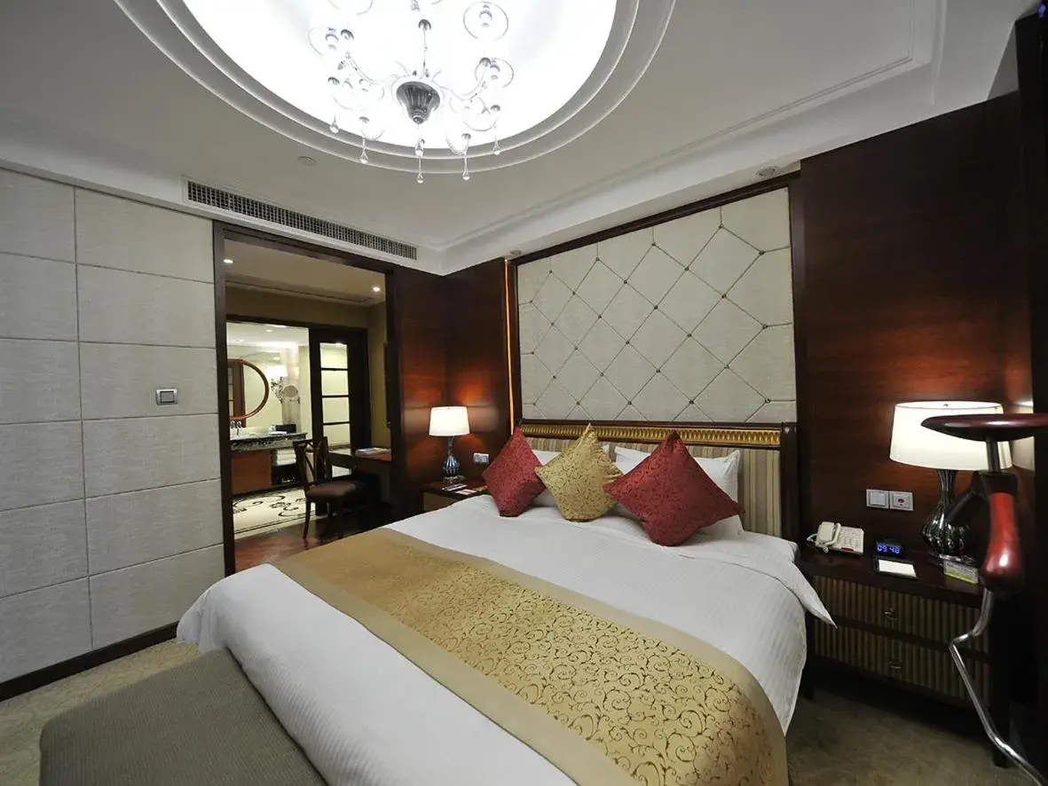 Bed in Central Hotel