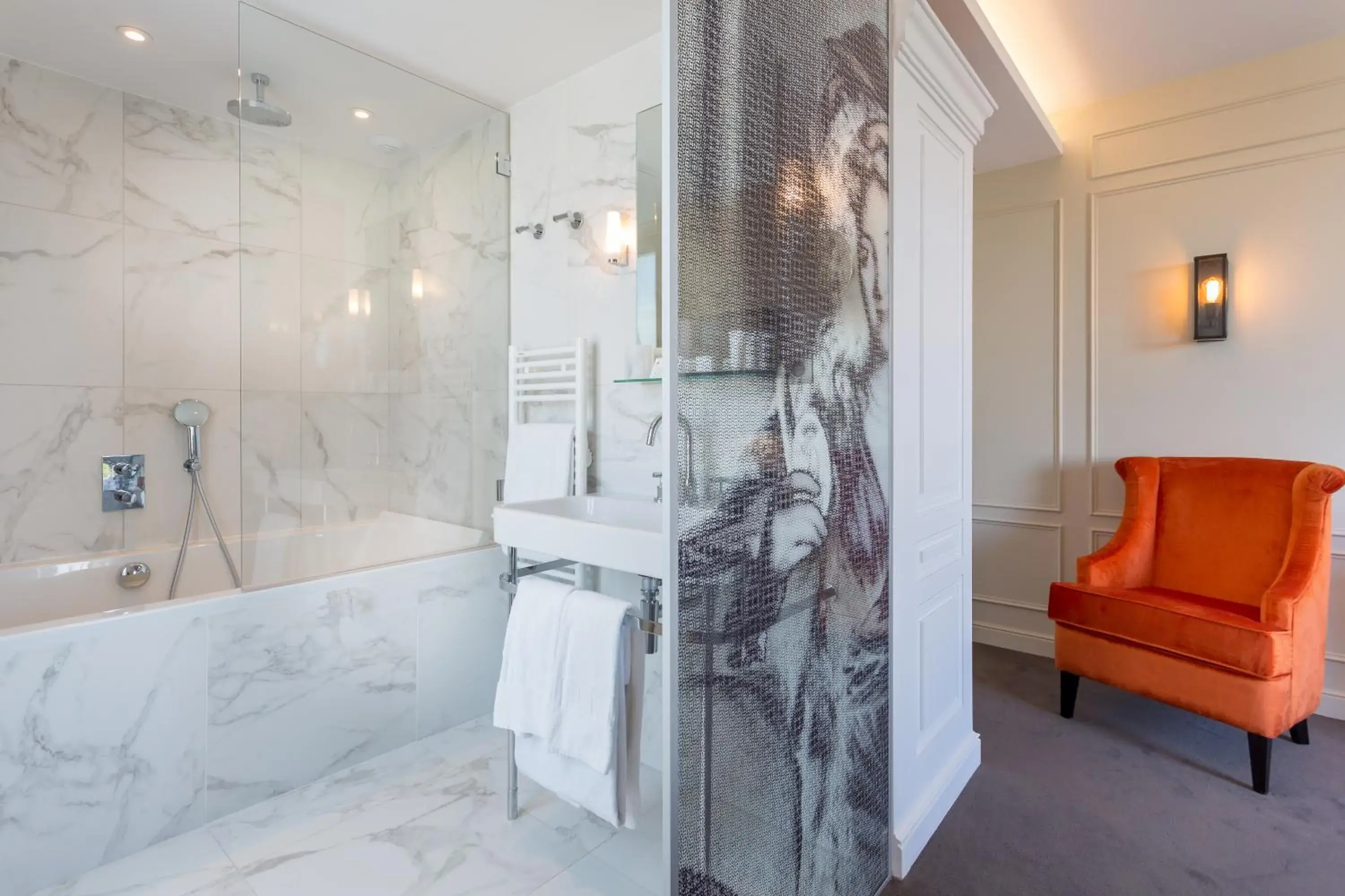 Bathroom in Hotel La Comtesse