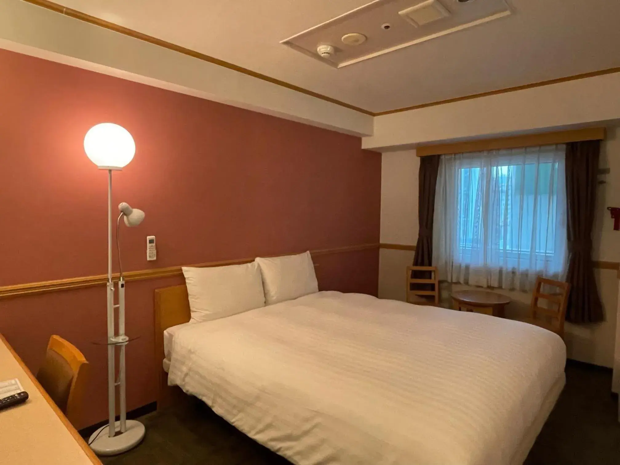 Photo of the whole room, Bed in Toyoko Inn Busan Seomyeon