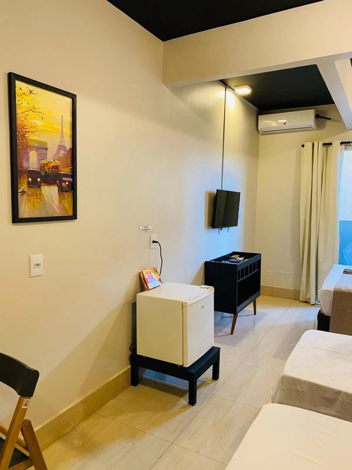 TV/Entertainment Center in Riacho Hotel