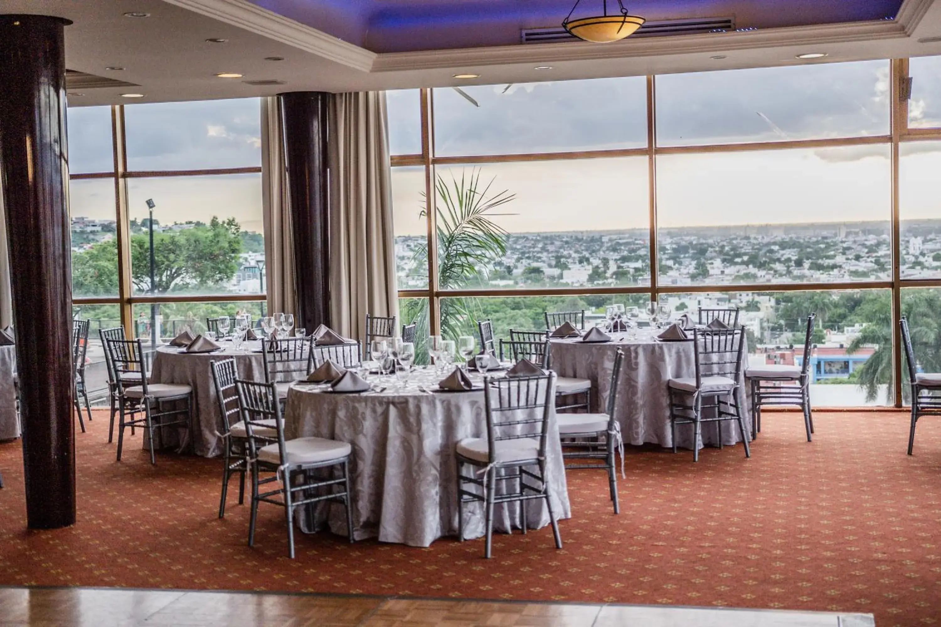 Banquet/Function facilities, Restaurant/Places to Eat in Hotel San Luis Lindavista