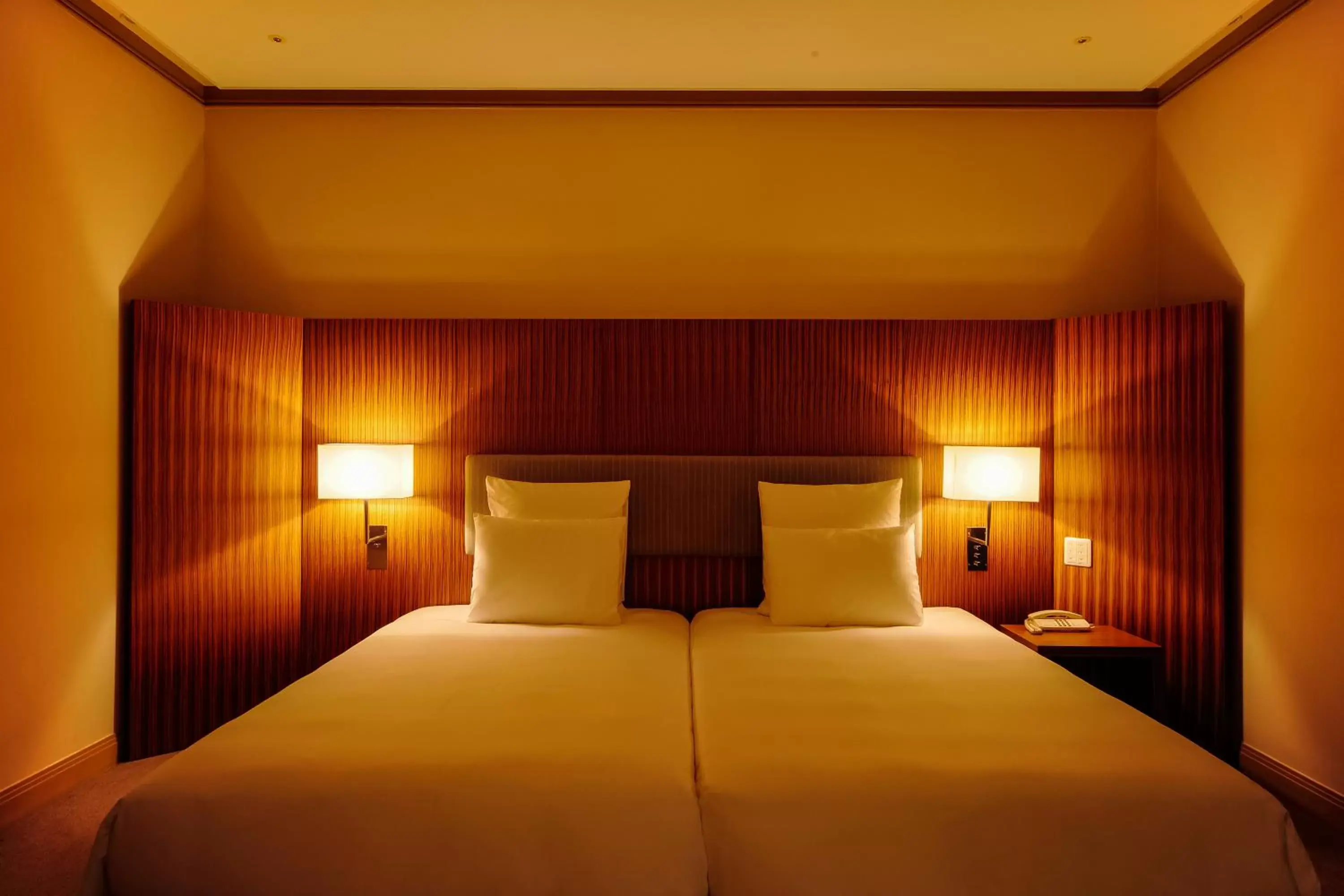 Bed in ANA Crowne Plaza Kobe, an IHG Hotel