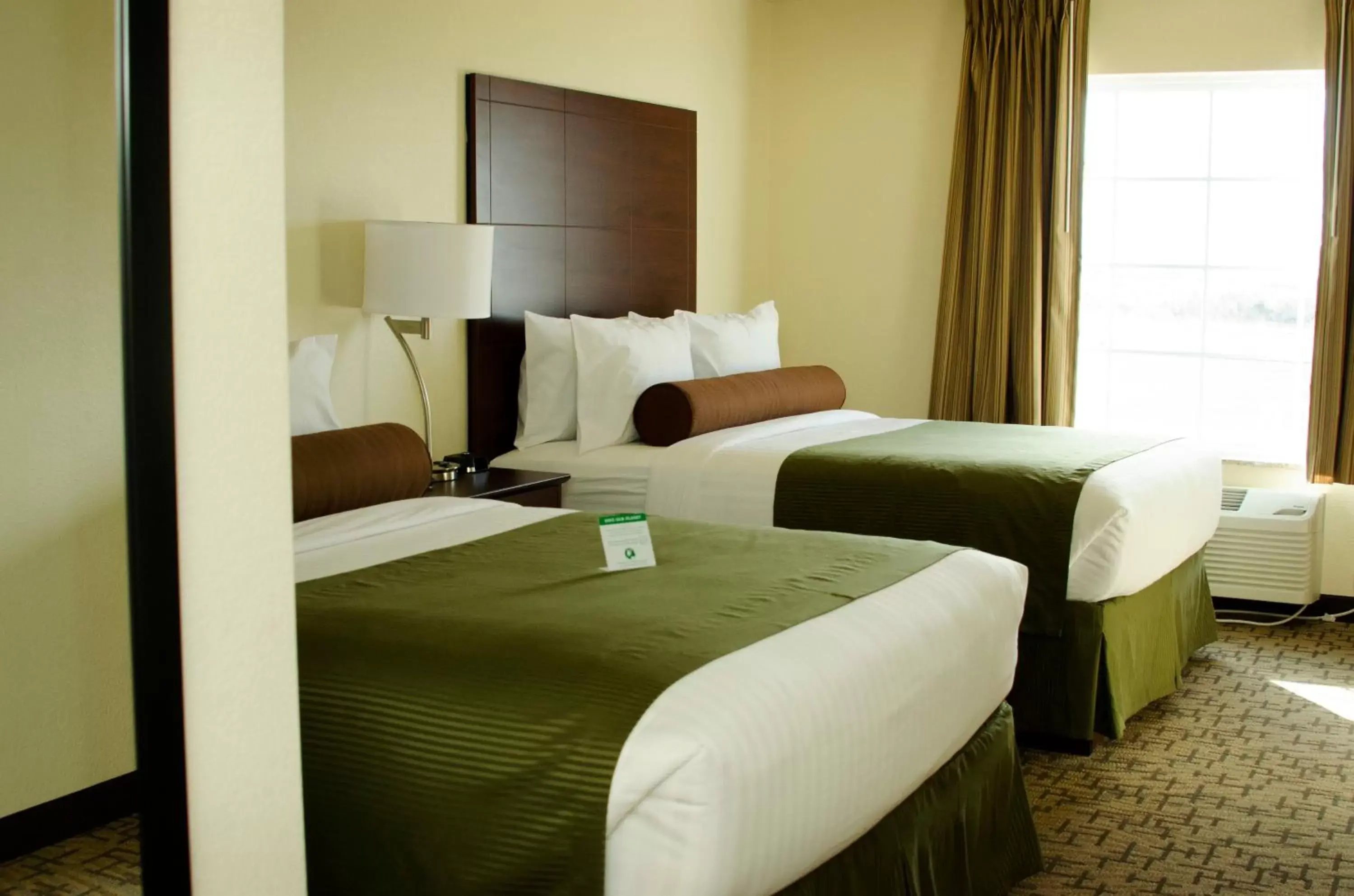 Bed in Cobblestone Inn & Suites - Soda Springs Bed in Cobblestone Inn & Suites - Soda Springs