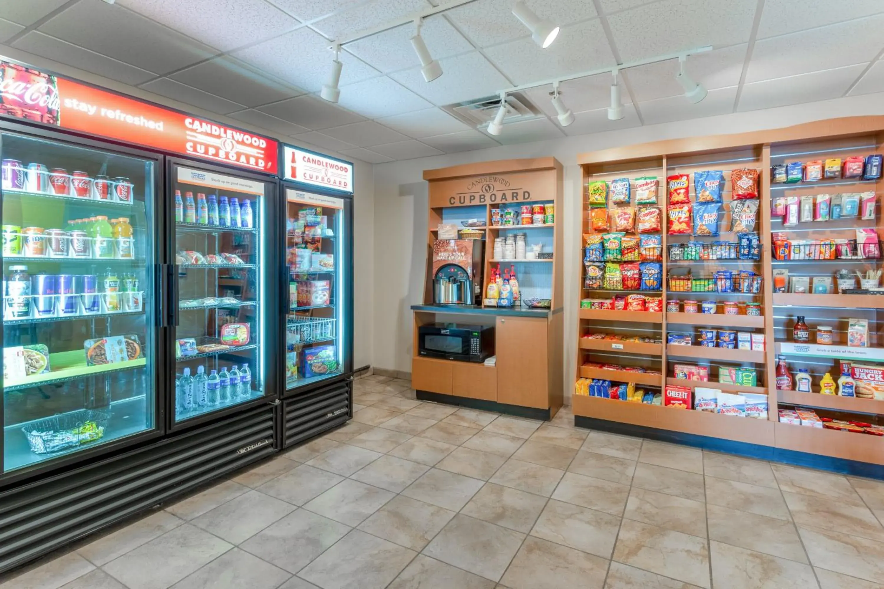 Breakfast in Candlewood Suites Minot by IHG Breakfast in Candlewood Suites Minot by IHG