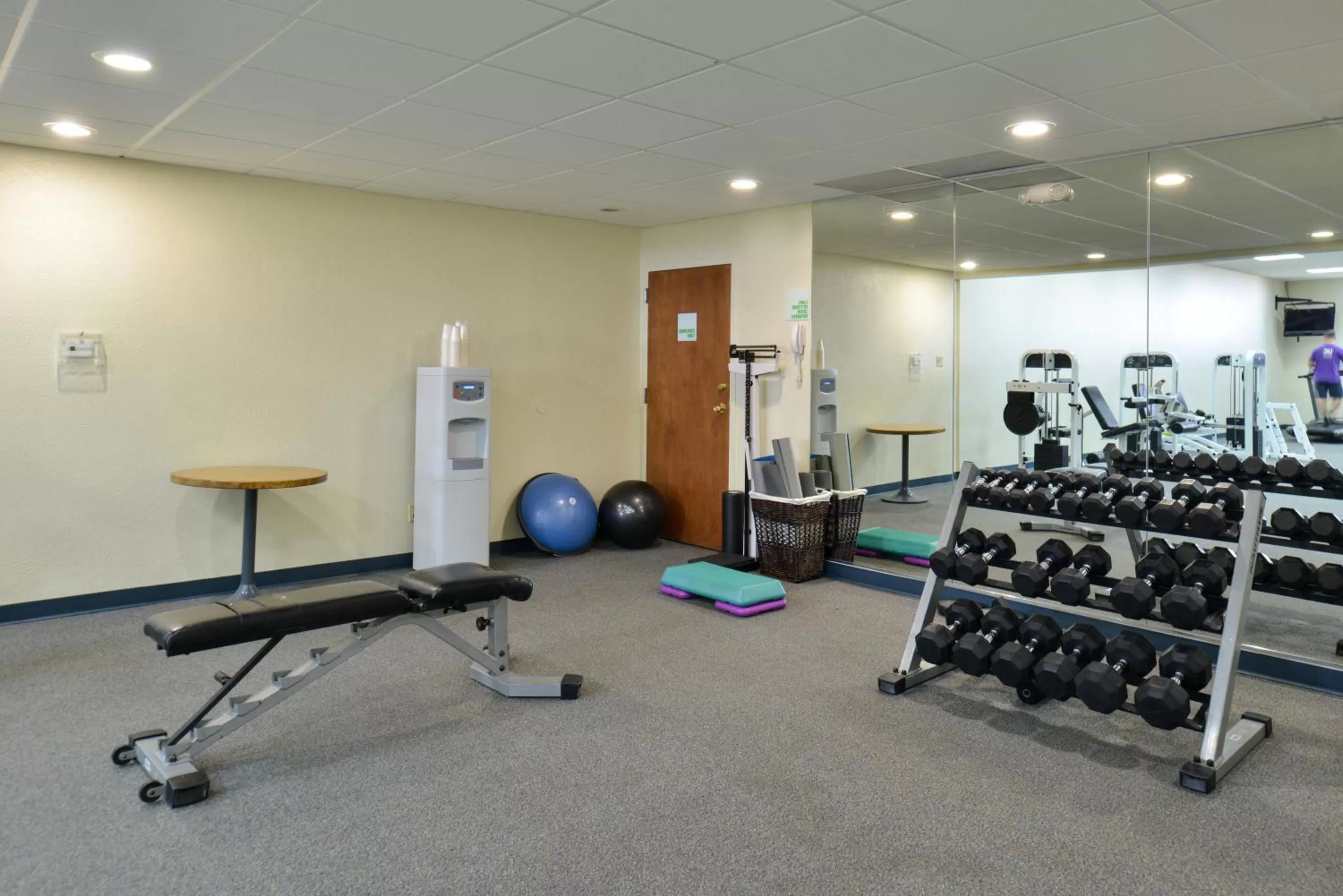 Fitness centre/facilities in Ramada Plaza by Wyndham Sheridan Hotel & Convention Center