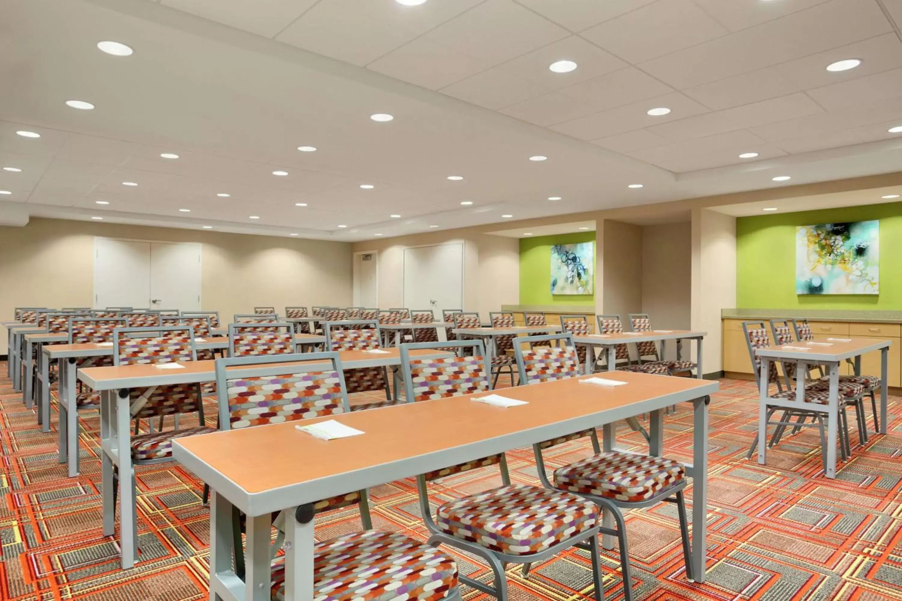 Meeting/conference room in Home2 Suites by Hilton Middletown