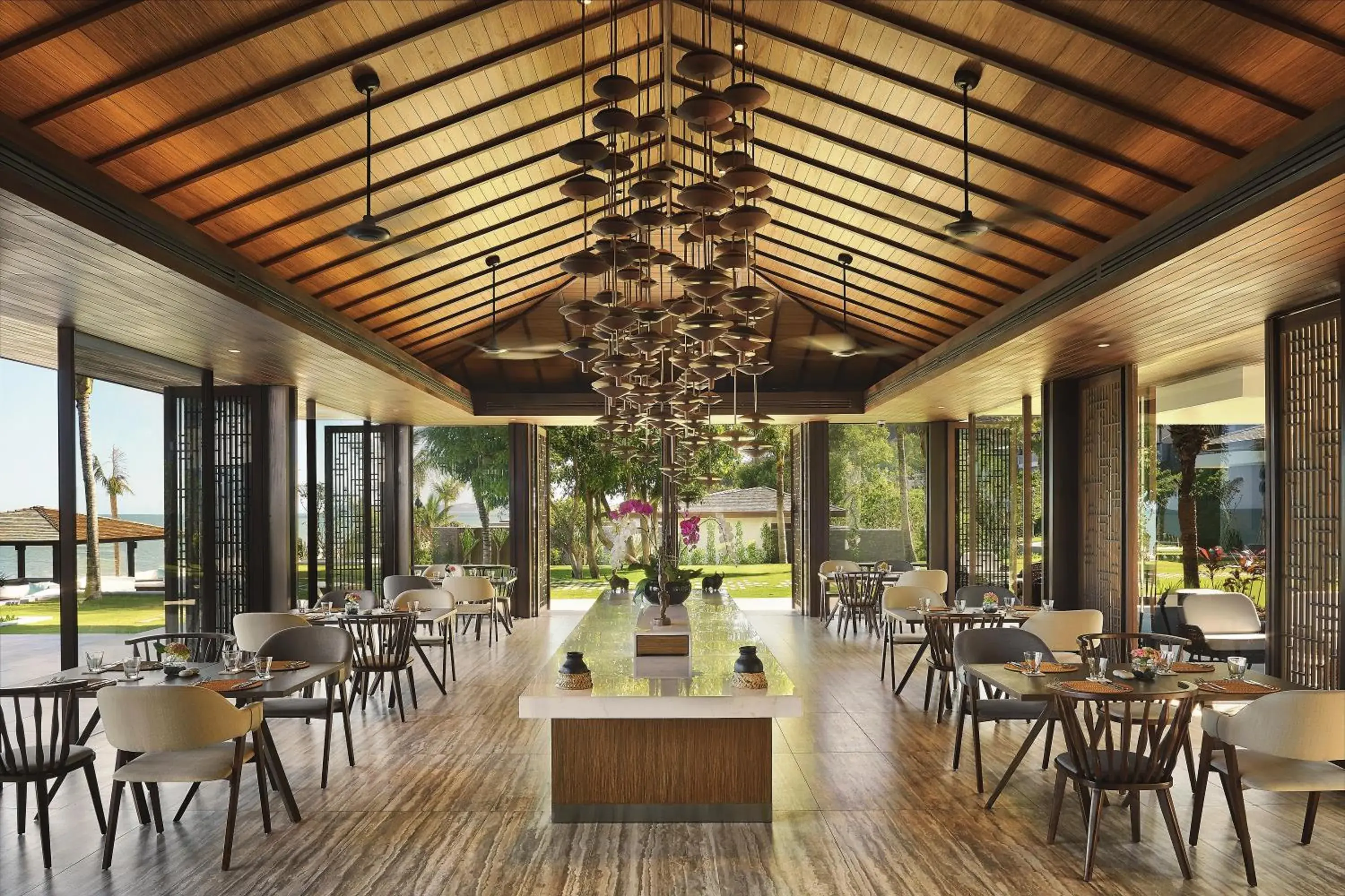 Restaurant/Places to Eat in Anantara Quy Nhon Villas