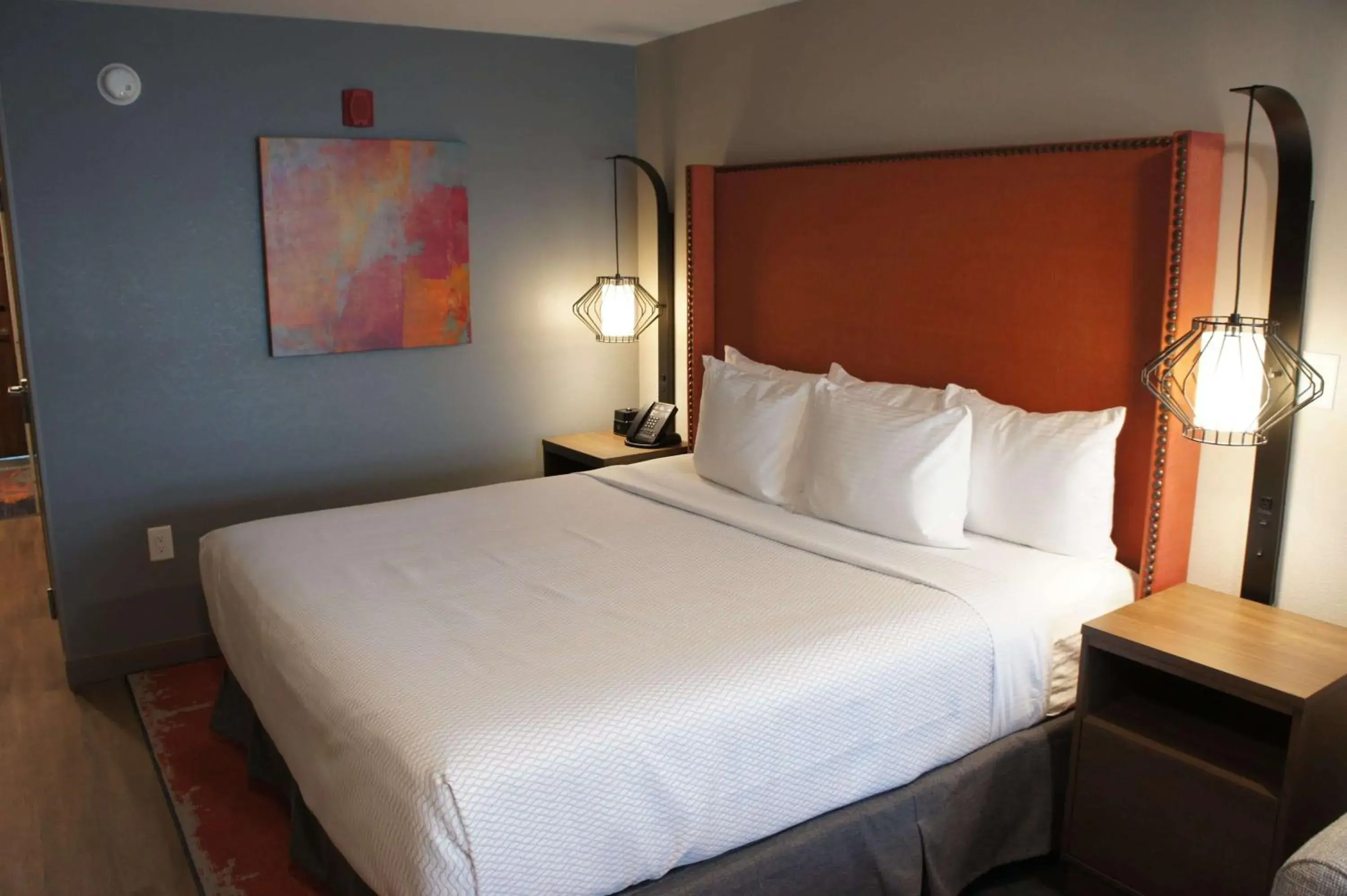 Photo of the whole room, Bed in La Quinta Inn & Suites by Wyndham Perry