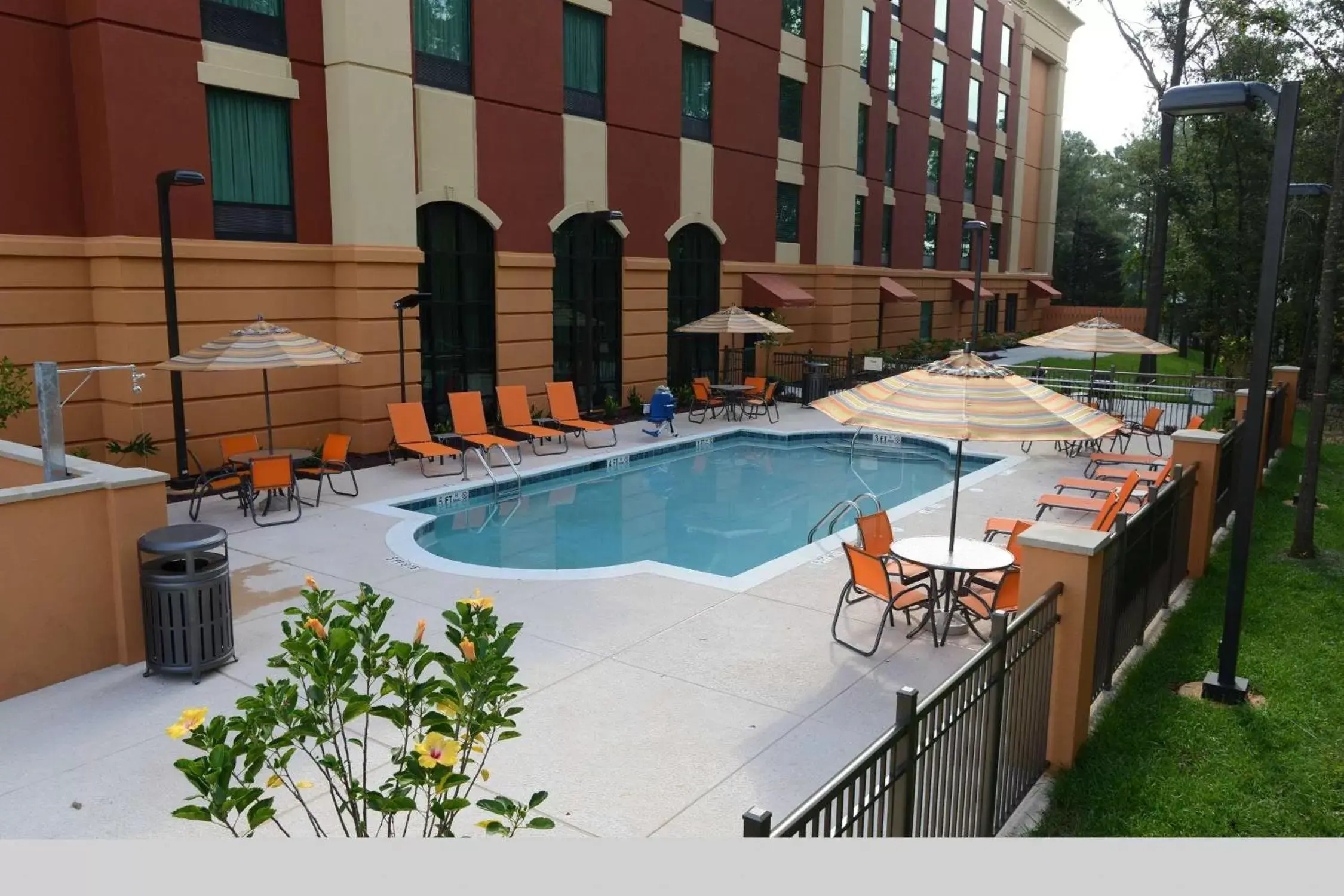 Fitness centre/facilities, Swimming Pool in Hampton Inn & Suites Albany at Albany Mall