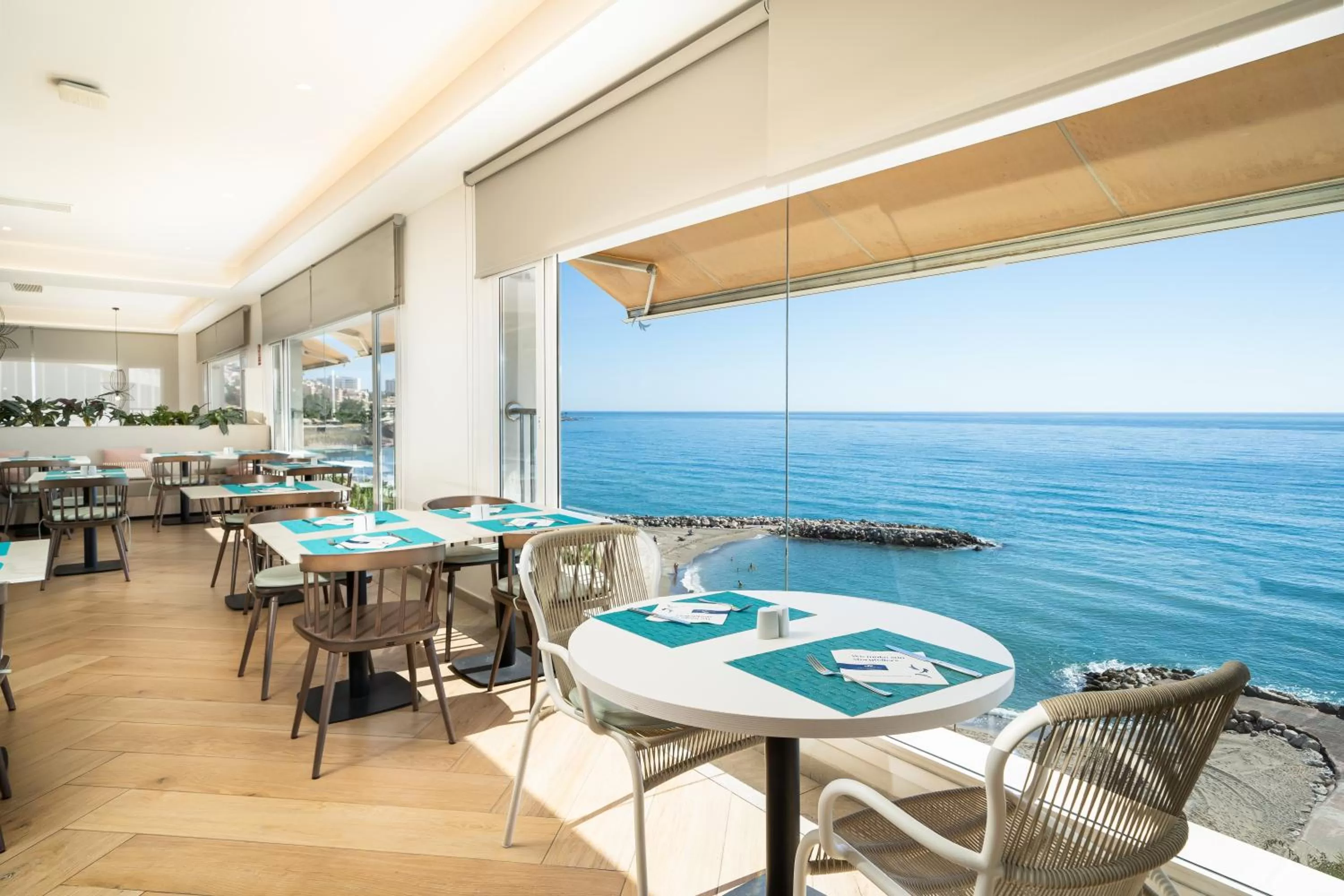 Restaurant/places to eat in Hotel Benalma Costa del Sol