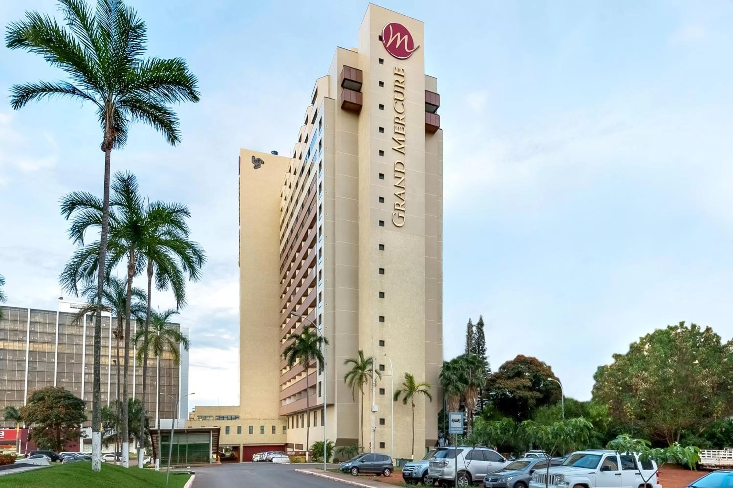 Facade/entrance in Grand Mercure Brasilia Eixo Monumental