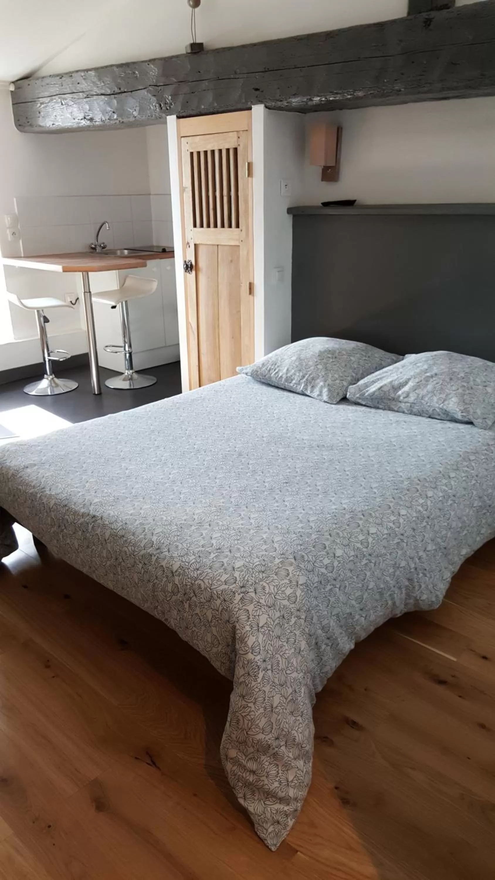 Bed in Le Mole (Appartements et Chambres)