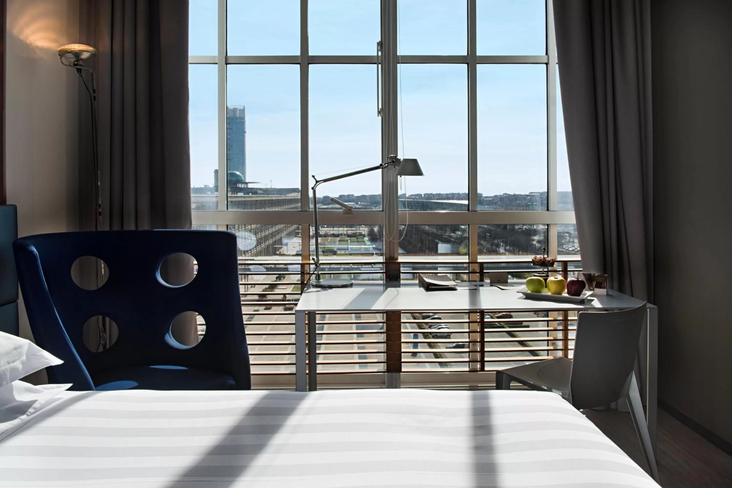 View (from property/room), Bed in DoubleTree by Hilton Turin Lingotto
