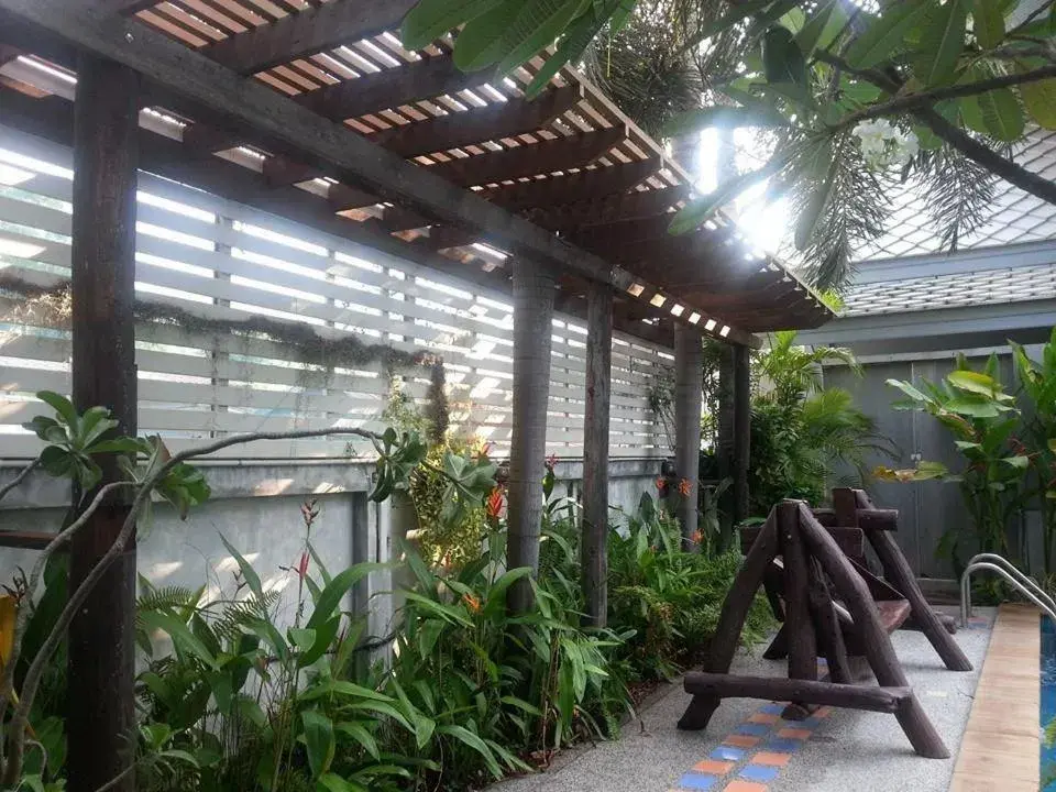 Property building in Baan Suksiri Hotel Property building in Baan Suksiri Hotel