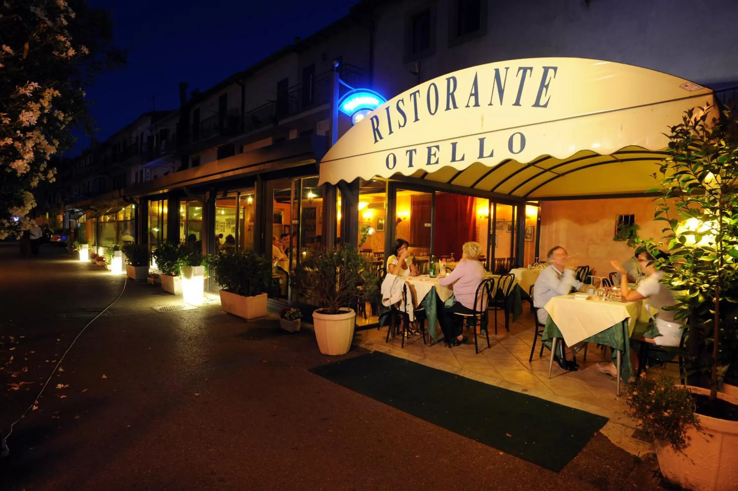 Balcony/Terrace, Restaurant/Places to Eat in Locanda Da Otello