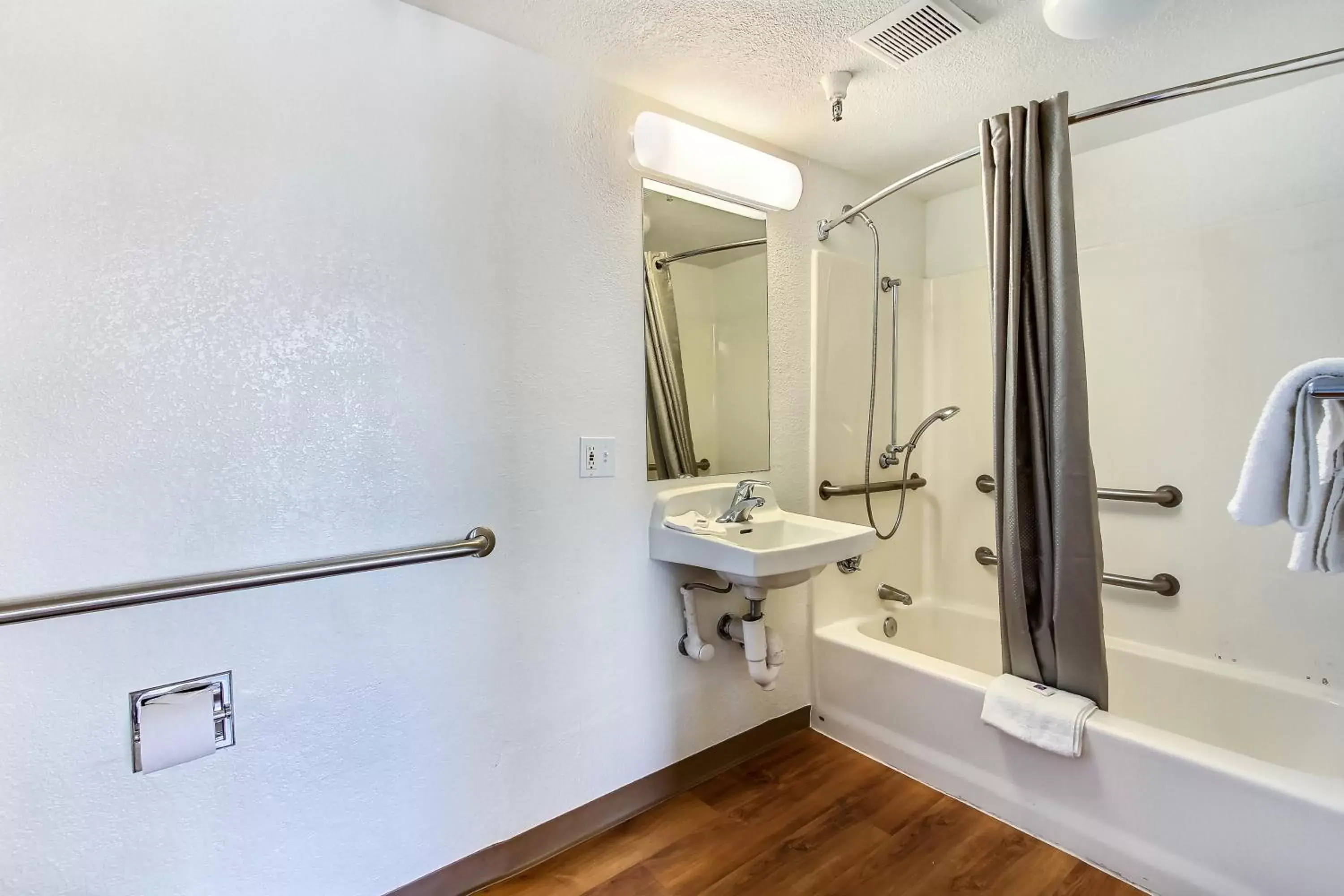 Bathroom in Motel 6-Watsonville, CA - Monterey Area