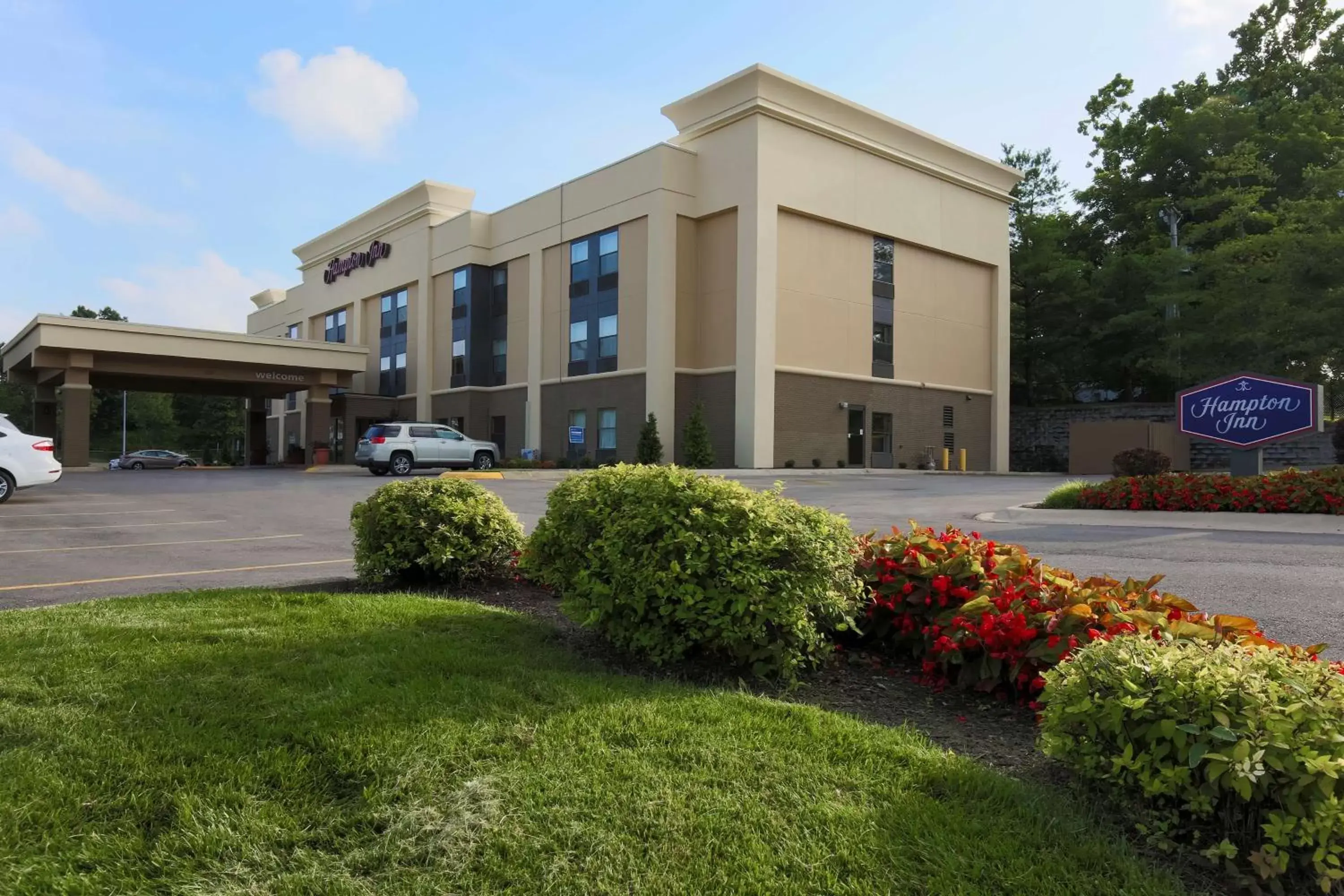 Property Building in Hampton Inn St. Louis/Fairview Heights Property Building in Hampton Inn St. Louis/Fairview Heights