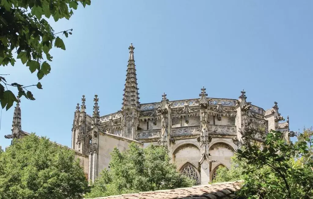 LES JARDINS DE LA CATHÉDRALE chambres d Hôtes gîte de groupe