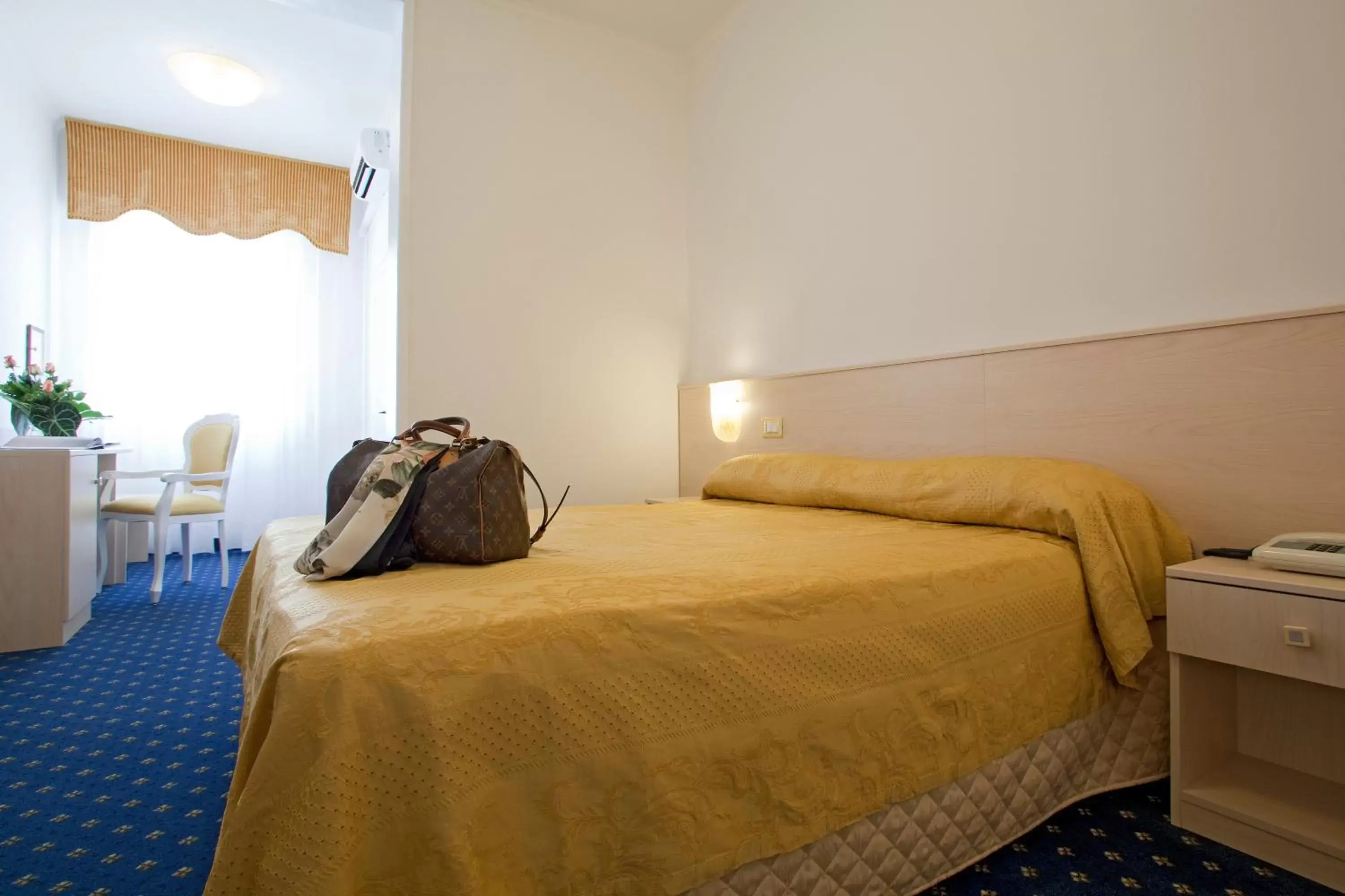 Single Room with Wellness Package in Hotel Terme Venezia Single Room with Wellness Package in Hotel Terme Venezia