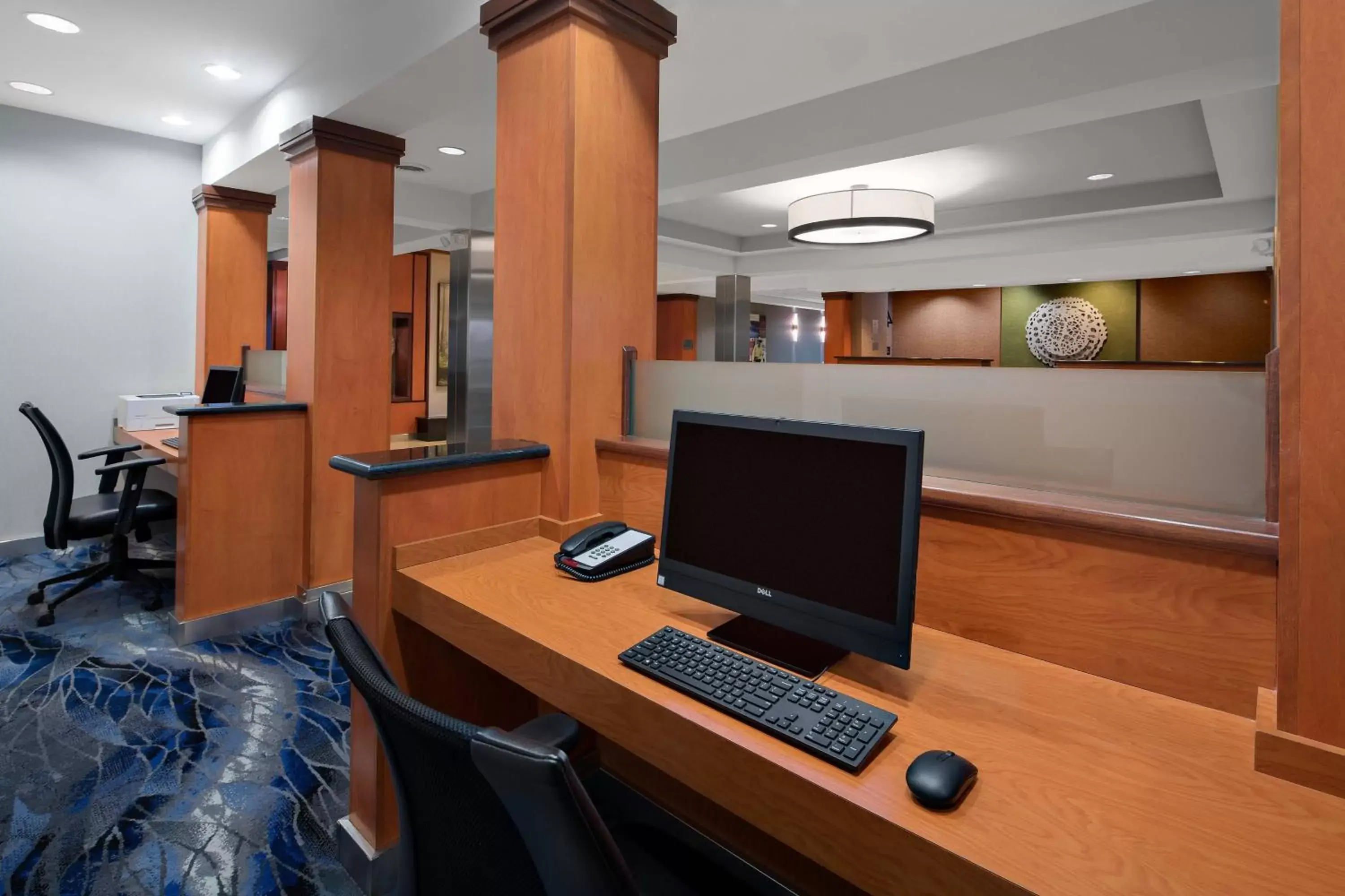 Business facilities, TV/Entertainment Center in Fairfield Inn & Suites by Marriott Hobbs